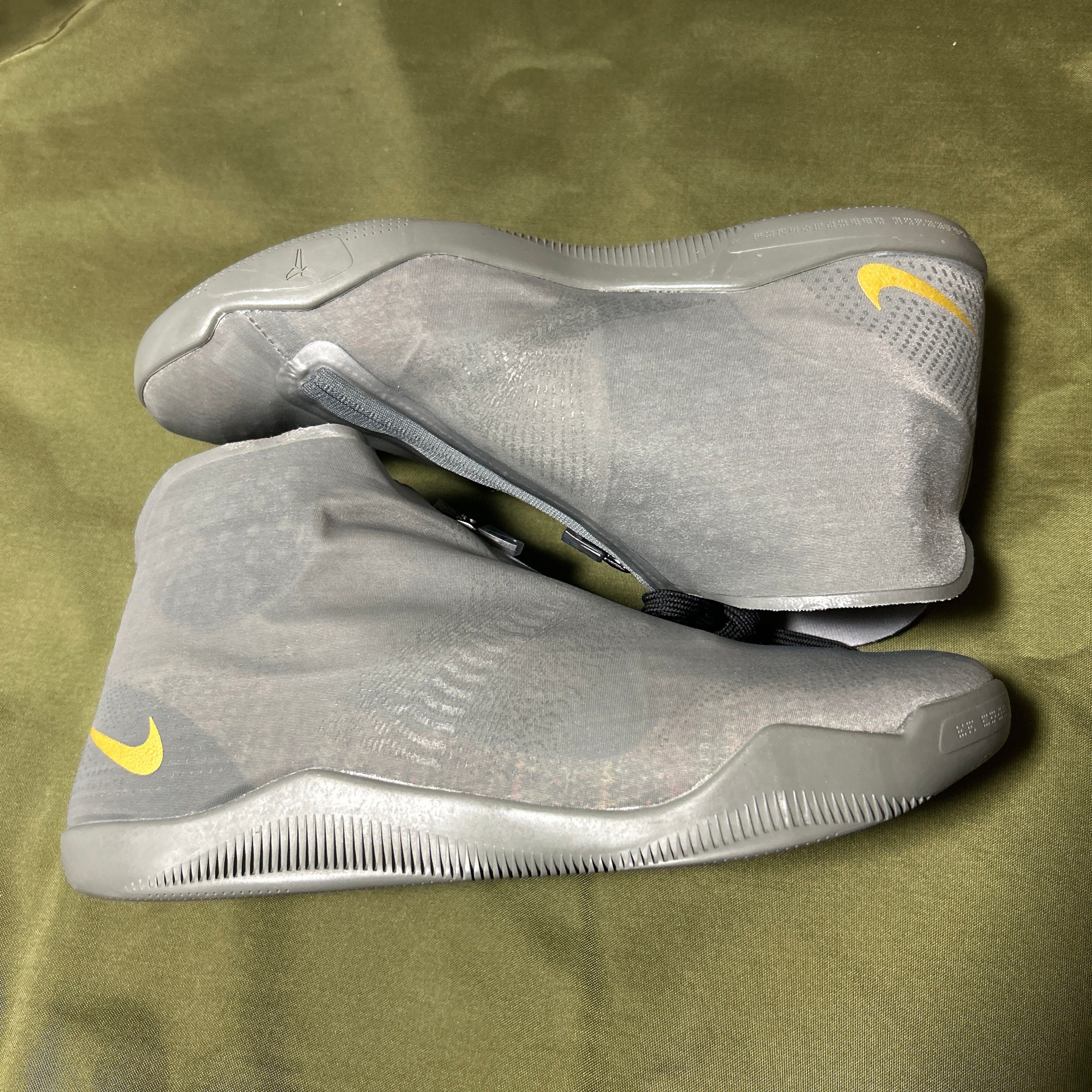 Nike Kobe 11 Alt "Tumbled Grey"