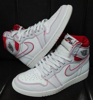 Nike Air Jordan 1 Retro High OG "Sail/University Red"