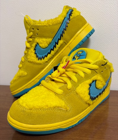 Grateful Dead × Nike SB Dunk Low "Yellow Bear"