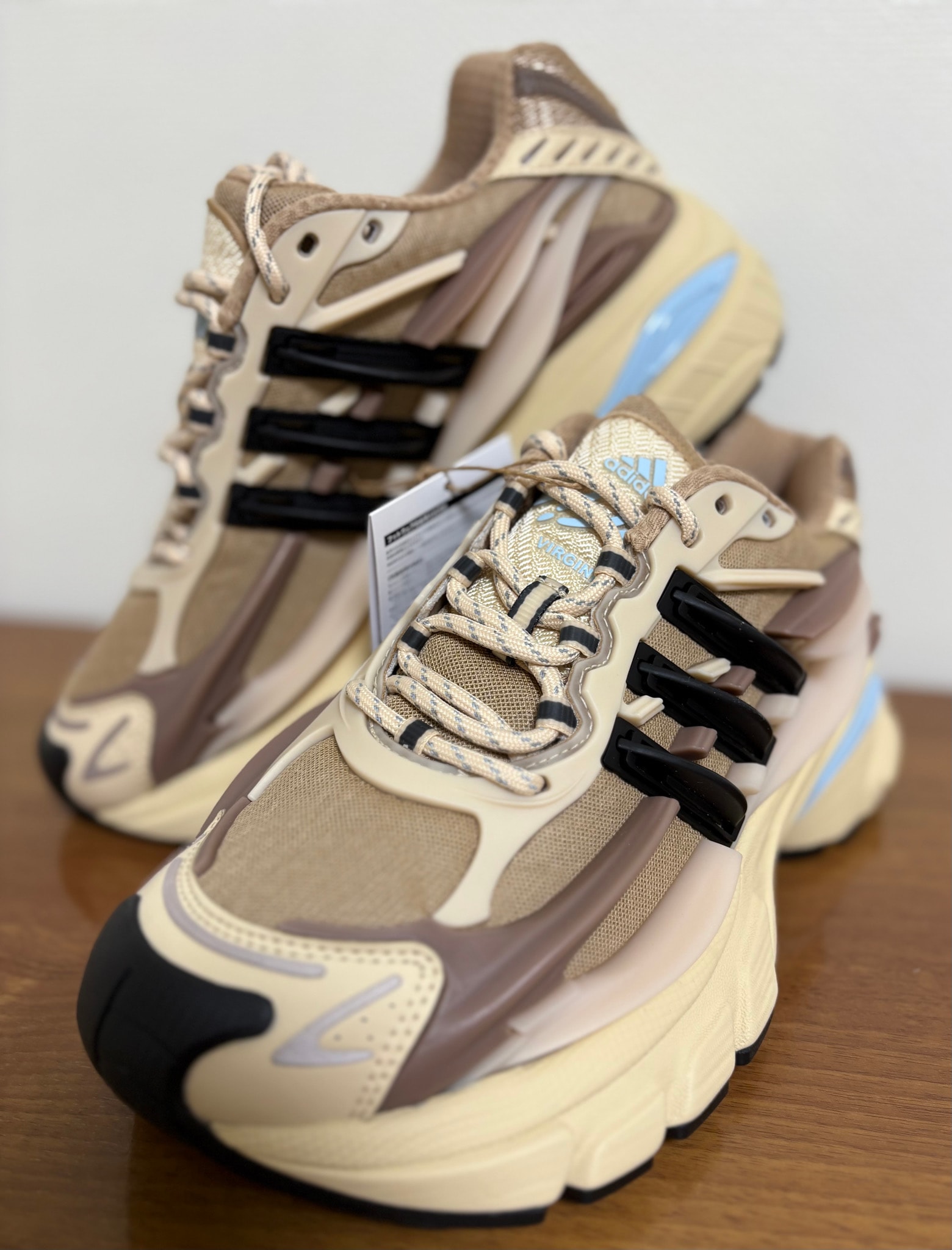 Pharrell Williams × adidas Adistar Jellyfish "Crystal Sand"