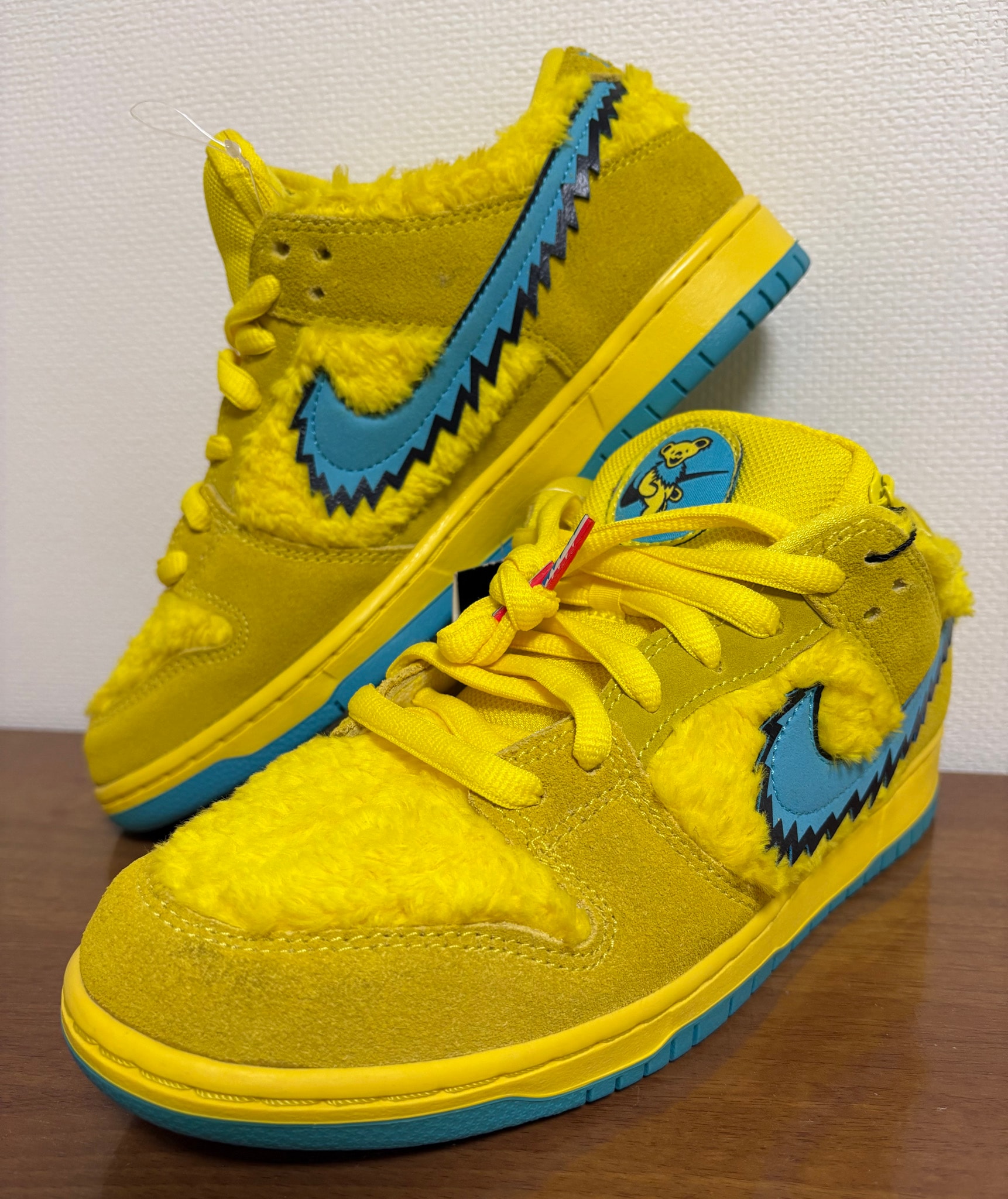 Grateful Dead × Nike SB Dunk Low "Yellow Bear"