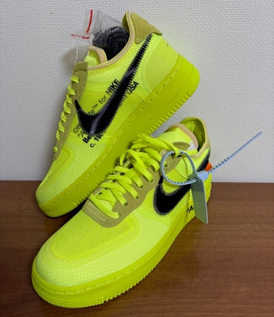 Off-White × Nike Air Force 1 Low "Volt"