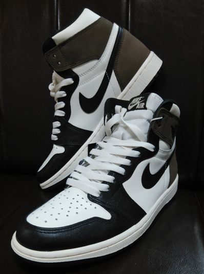 Nike Air Jordan 1 High OG "Sail/Dark Mocha/Black"
