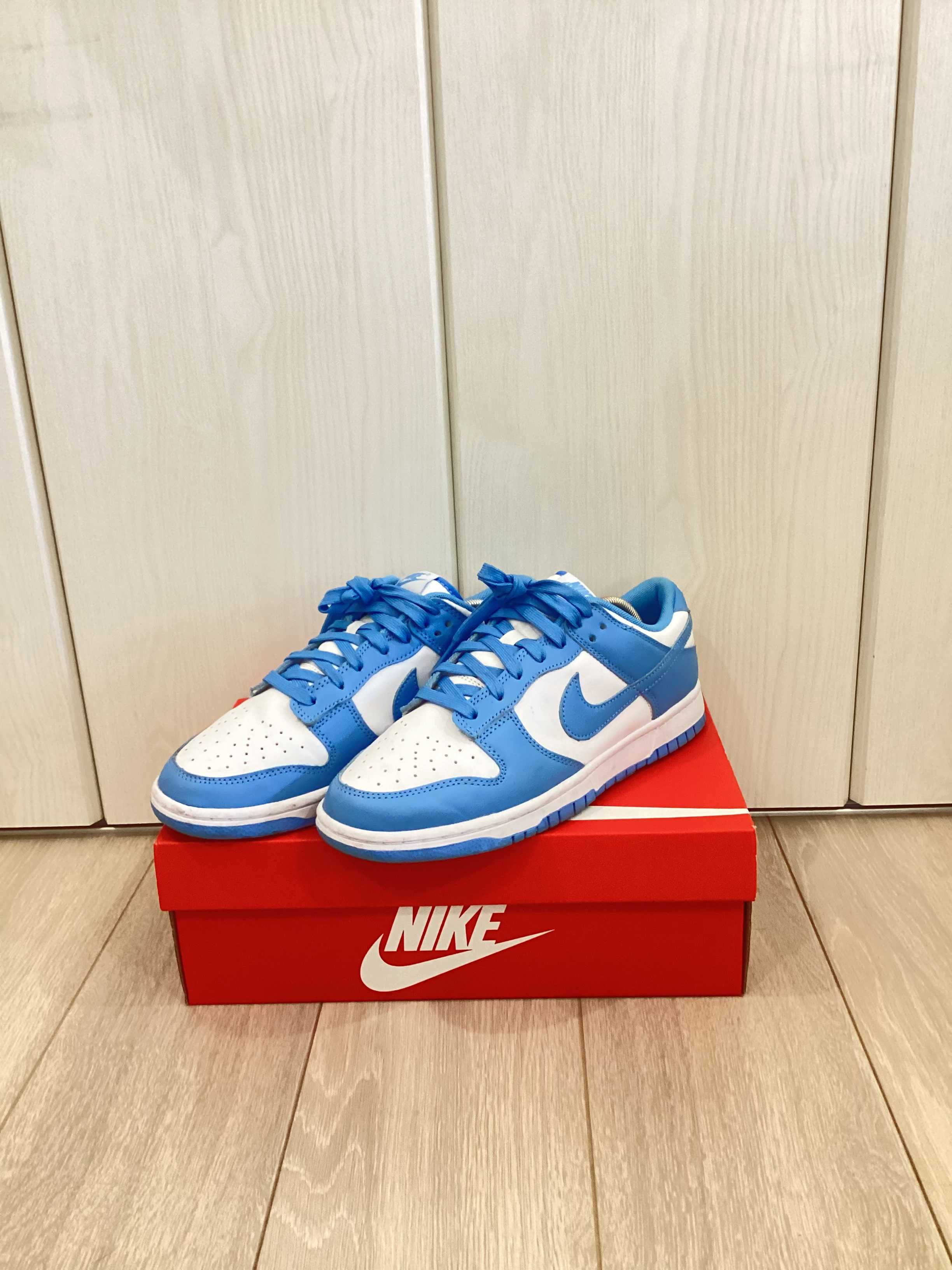 Nike Dunk Low "University Blue"