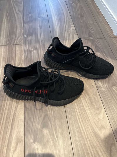 adidas YEEZY Boost 350 V2 "Core Black/Red" (2020)