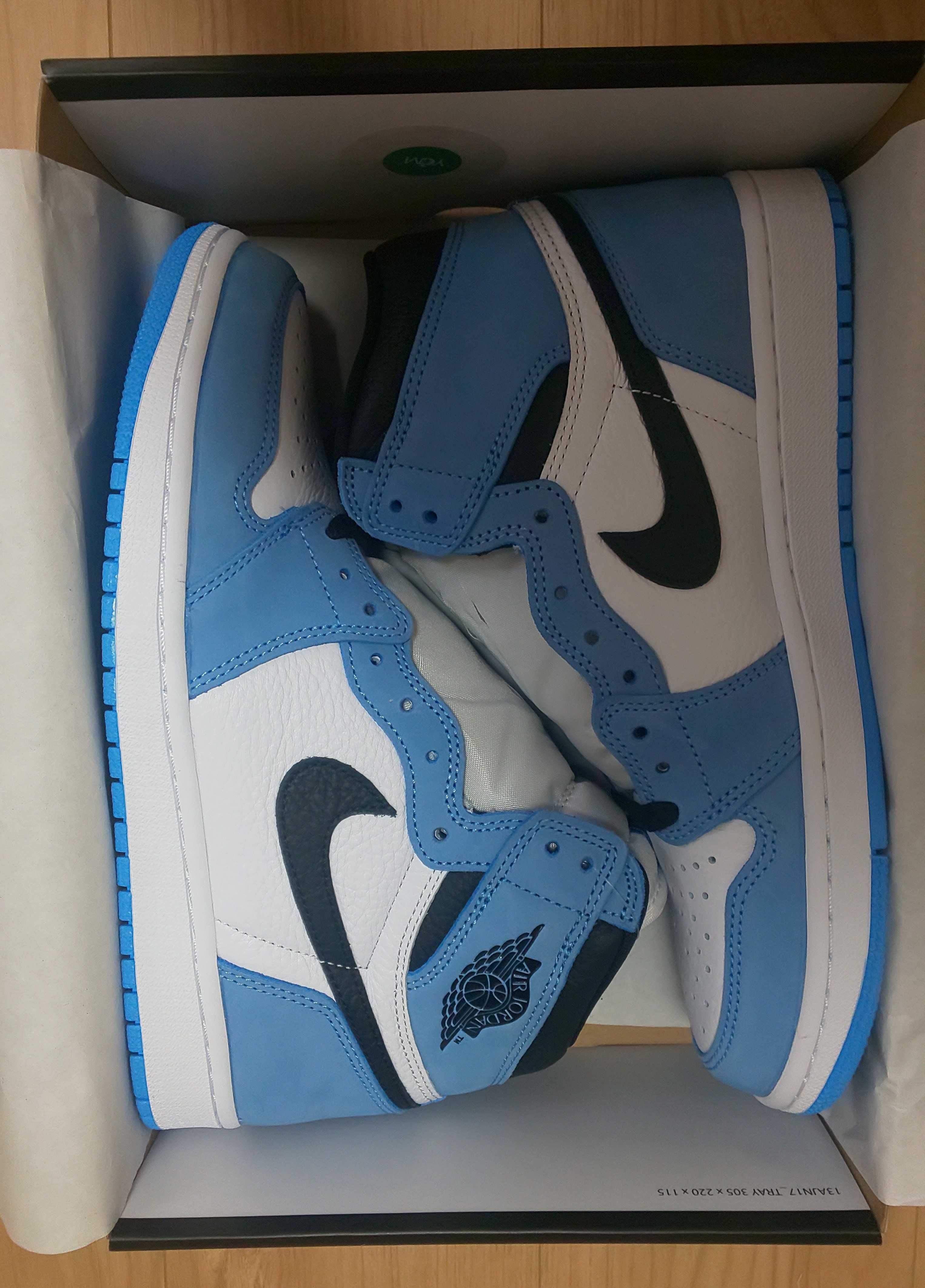 Nike Air Jordan 1 High OG "University Blue"
