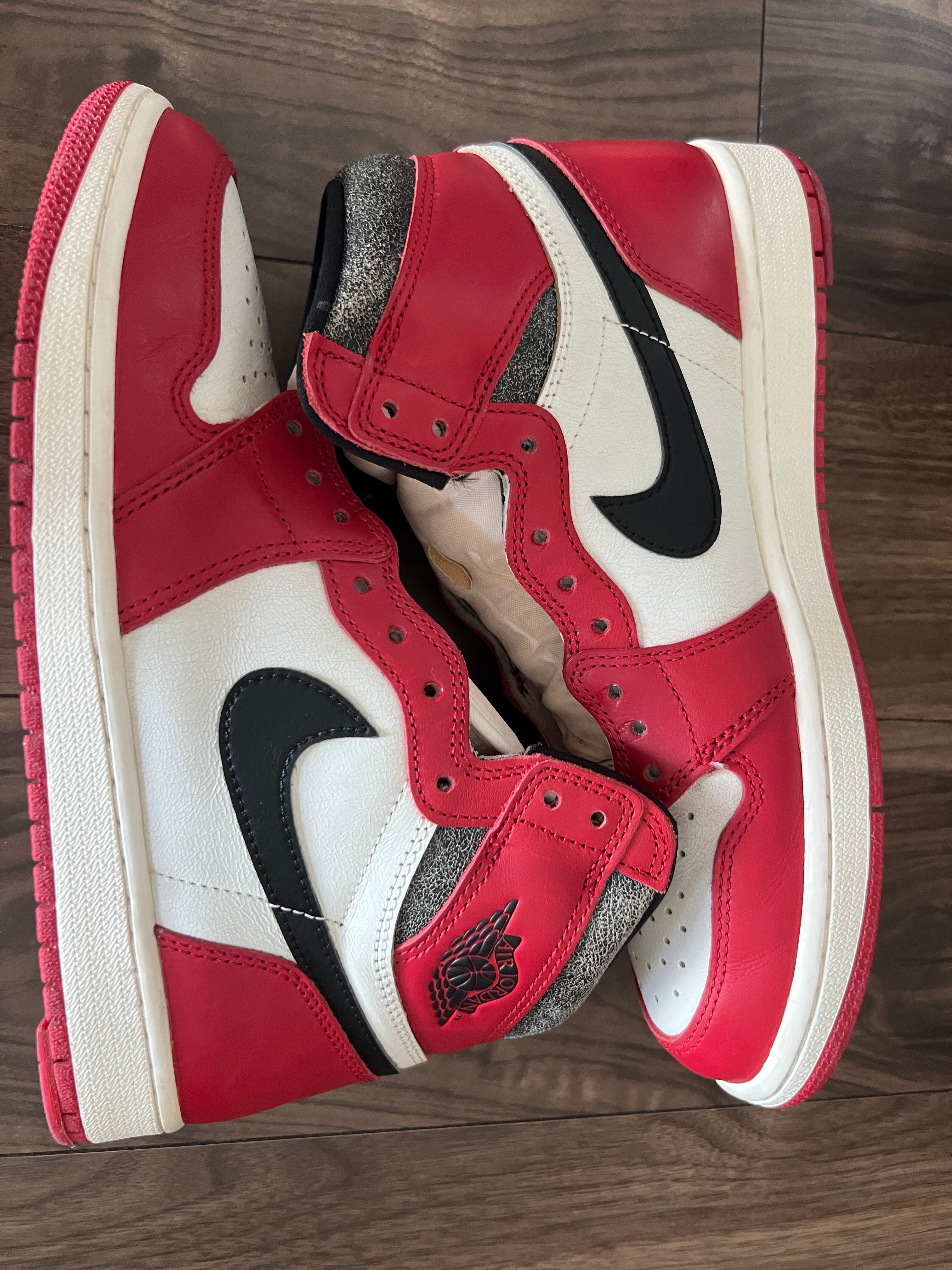 Nike Air Jordan 1 High OG "Lost & Found/Chicago"