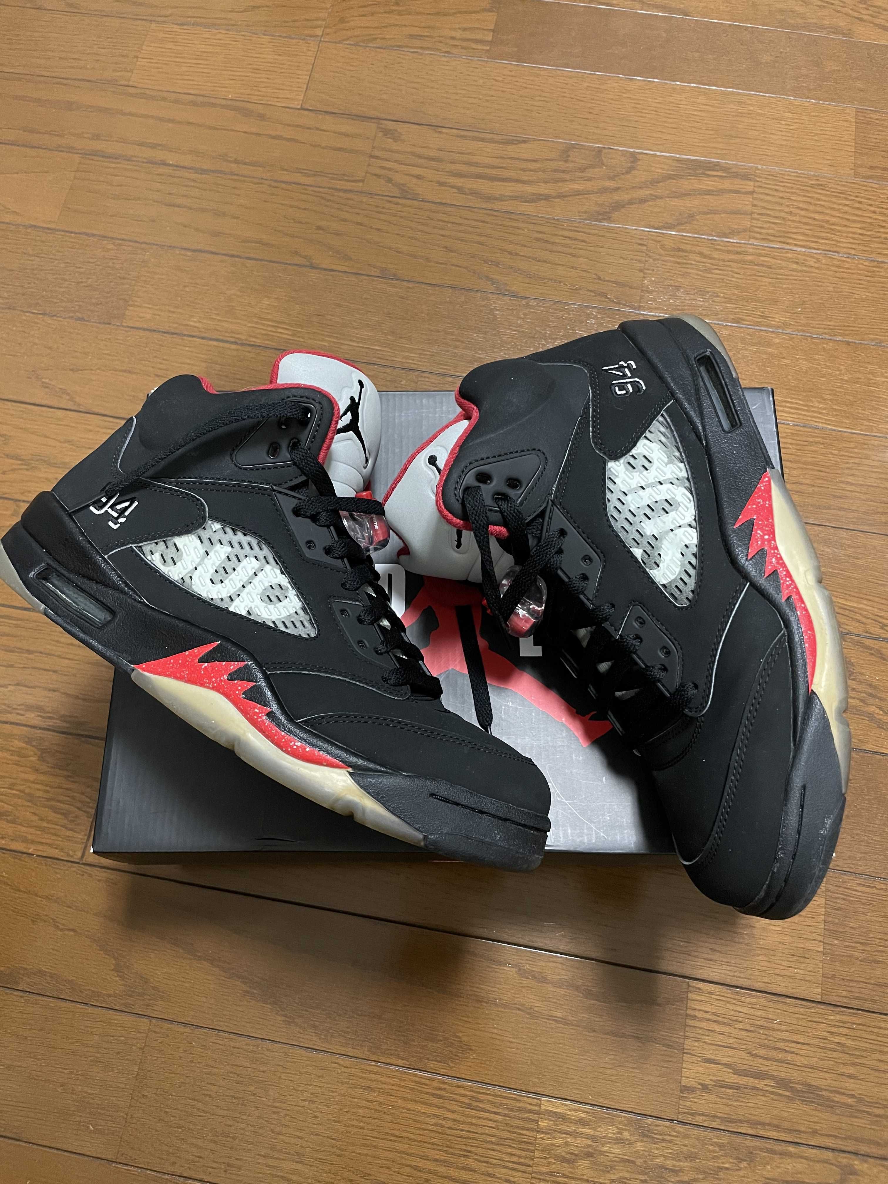 Supreme × Nike Air Jordan 5 Retro "Black"