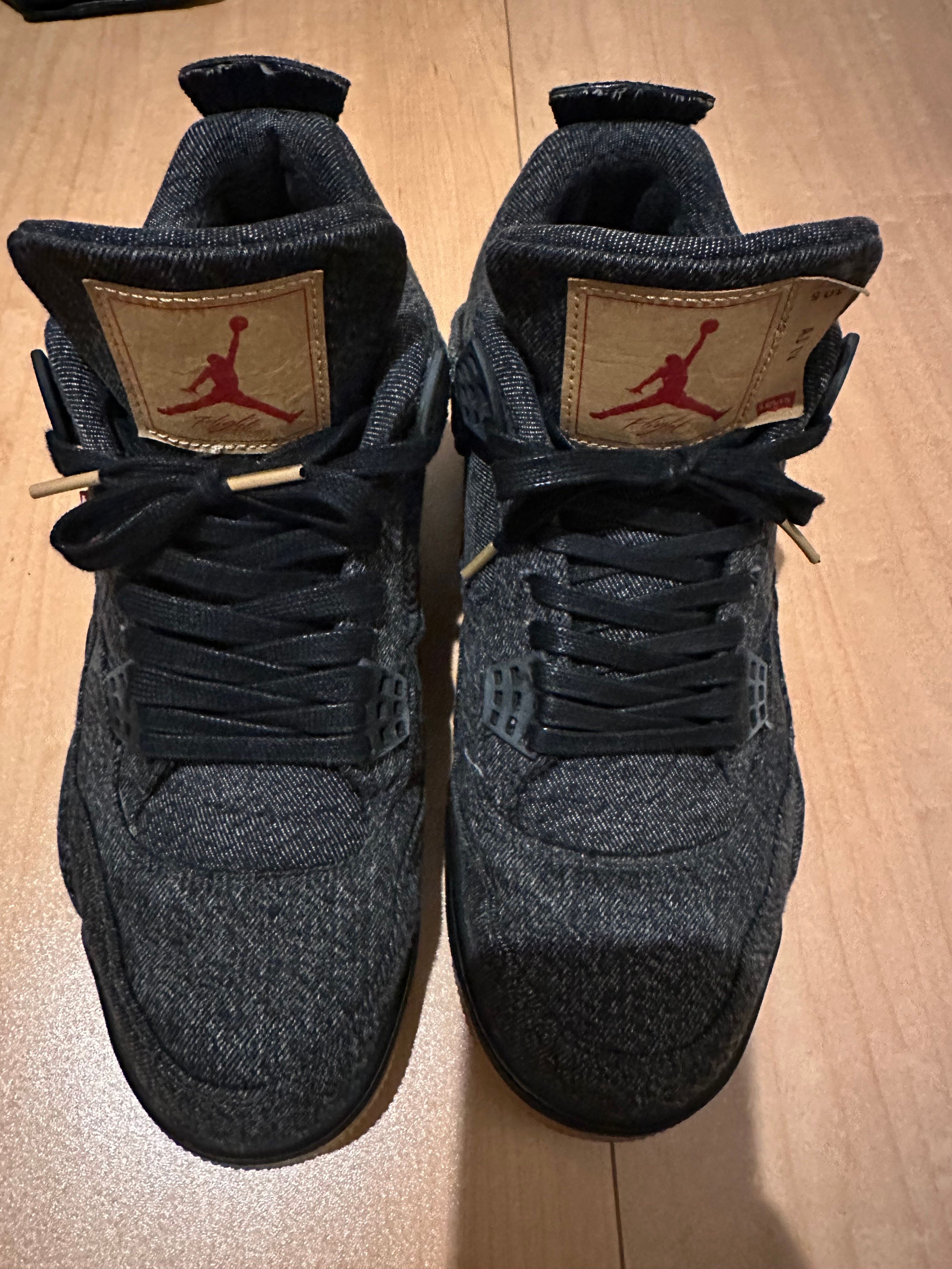Nike × Levi's Air Jordan 4 "Black Denim" (Tag: LEVIS®)