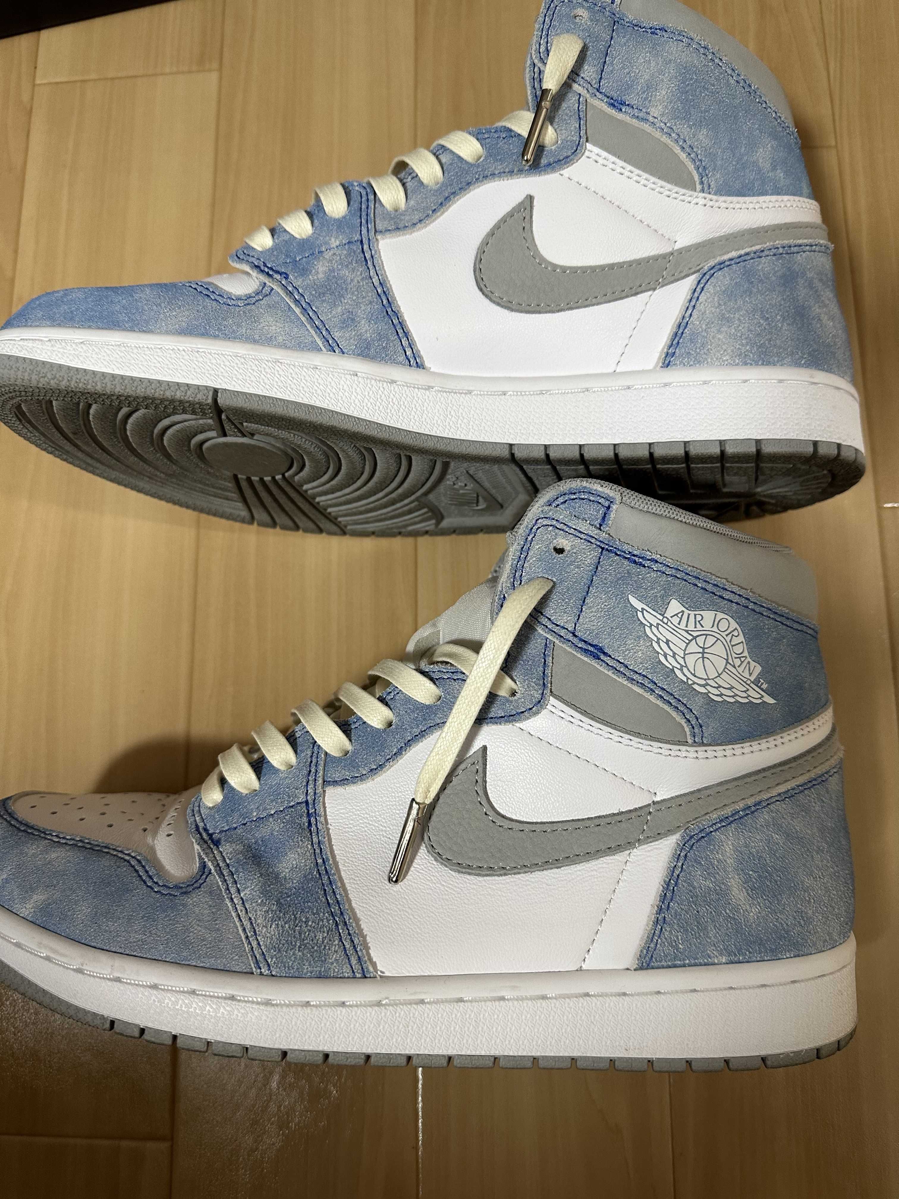 Nike Air Jordan 1 High OG "Hyper Royal"