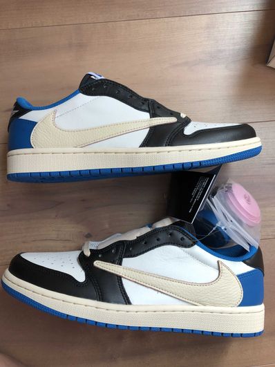 Travis Scott × fragment design × Nike Air Jordan 1 Low OG SP "Military Blue"