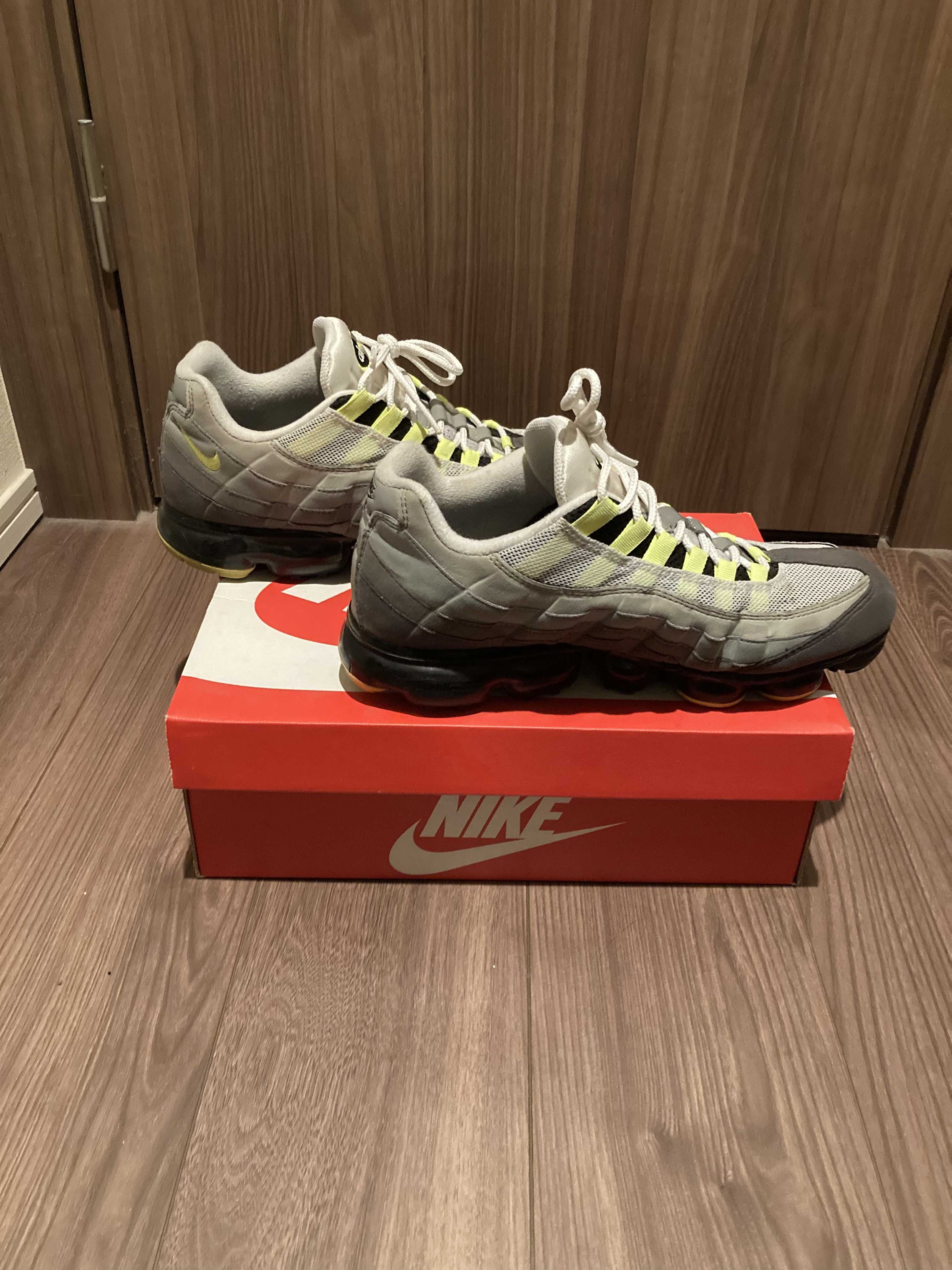 Nike Air Vapormax 95 "Neon"