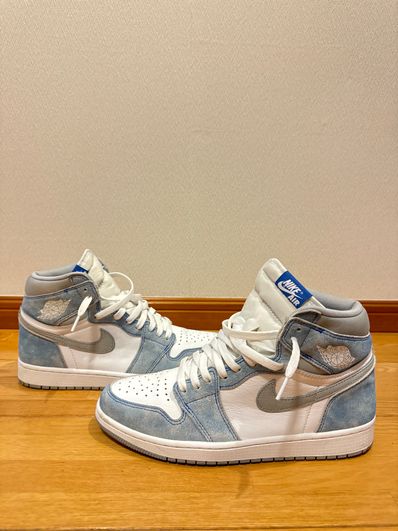 Nike Air Jordan 1 High OG "Hyper Royal"