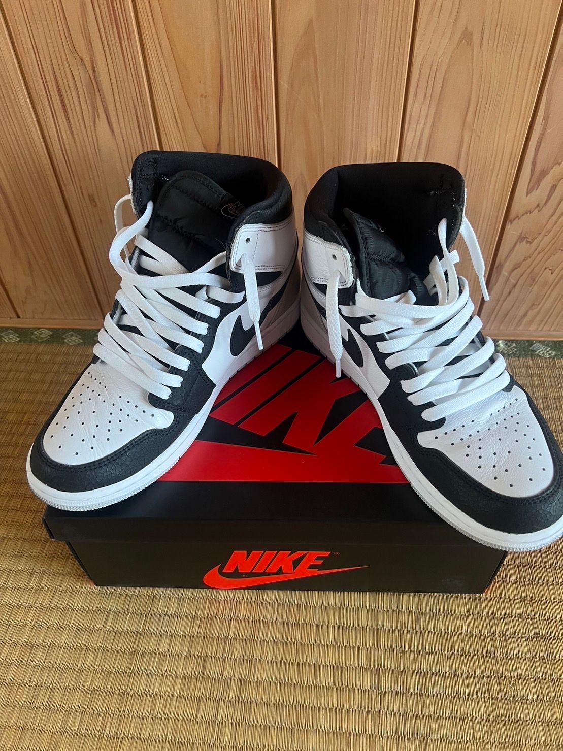 Nike Air Jordan 1 High OG "Bleached Coral"