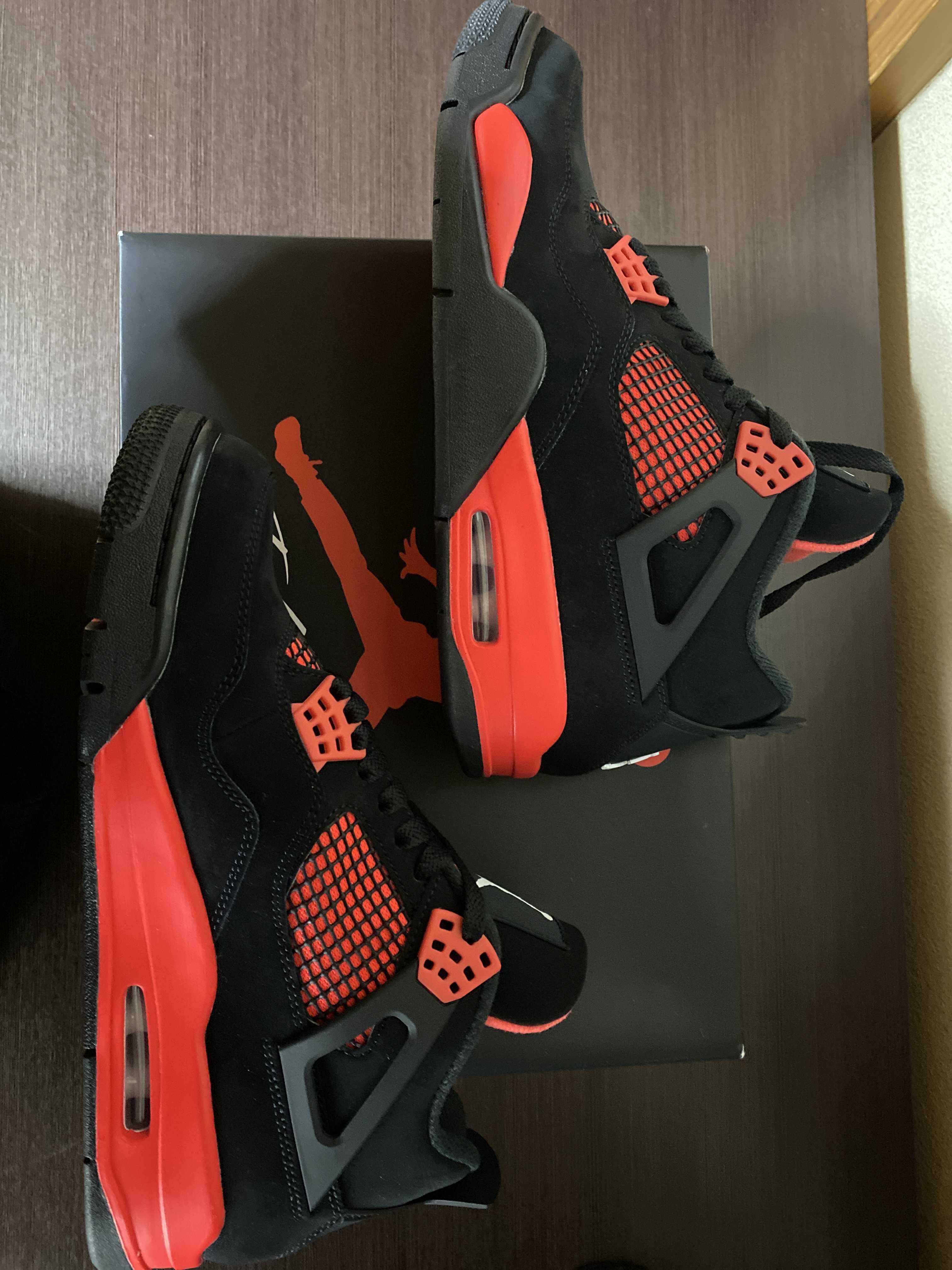 Nike Air Jordan 4 "Red Thunder/Crimson"