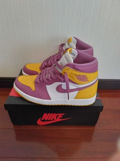 Nike Air Jordan 1 High OG "Brotherhood"