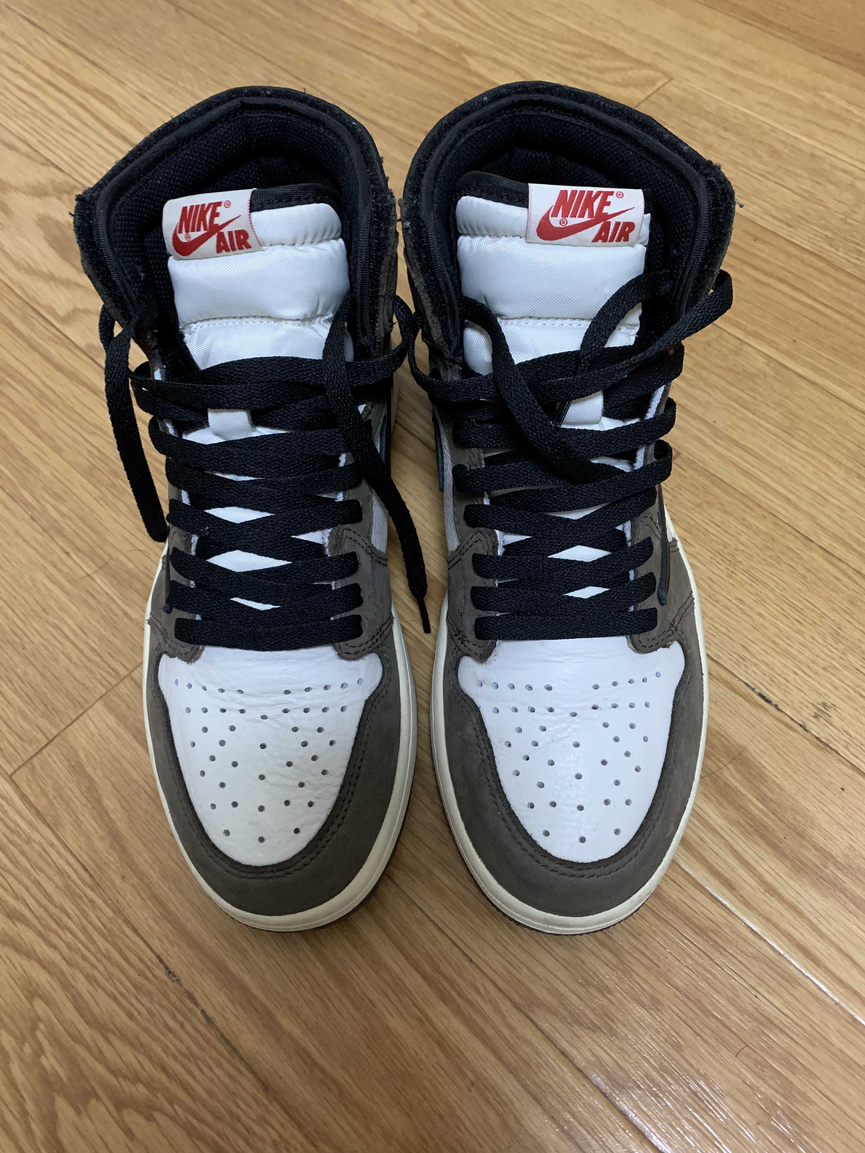 Travis Scott × Nike Air Jordan 1 Retro High OG TS SP "Sail/Dark Mocha"