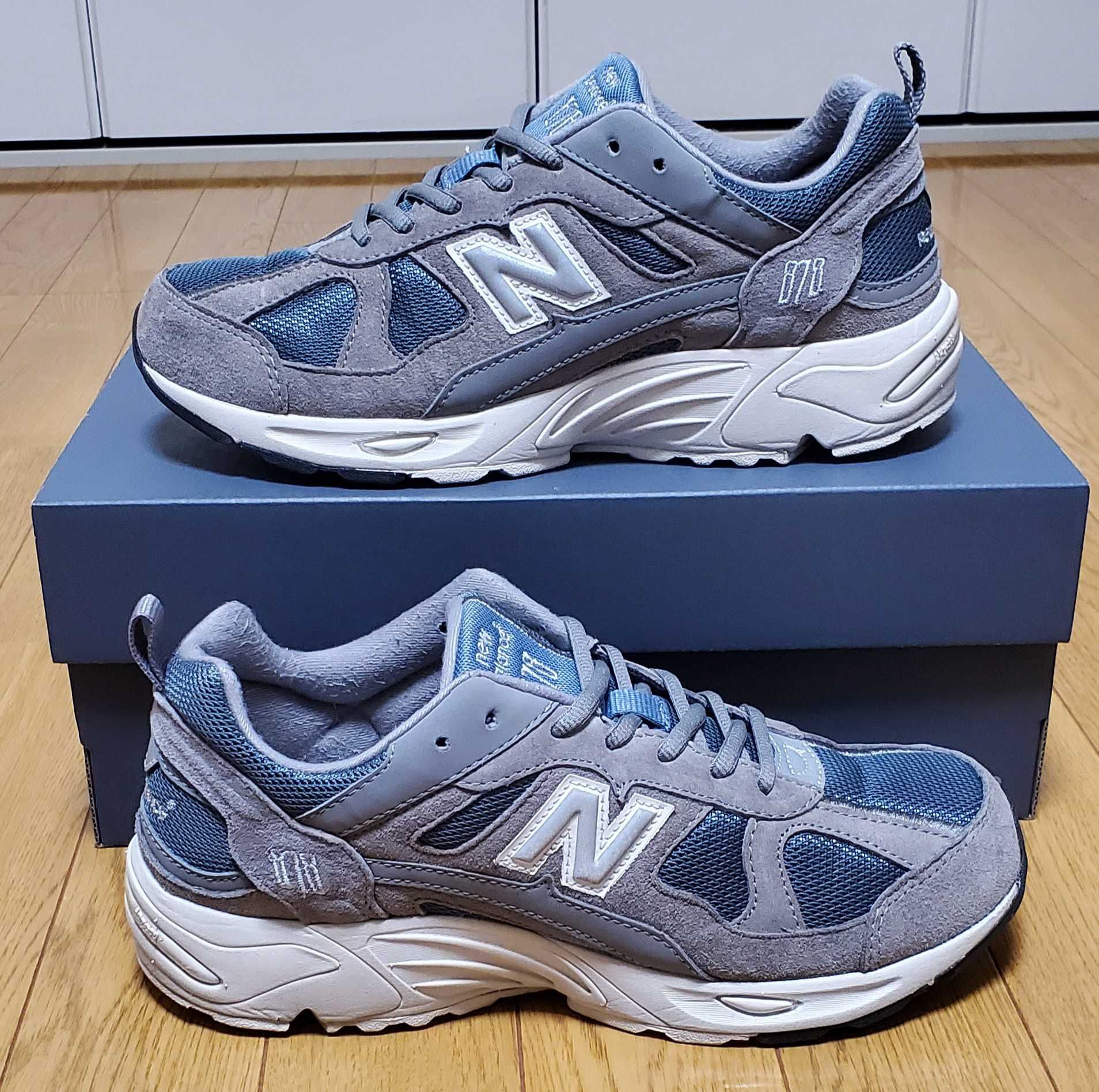 New Balance 878 