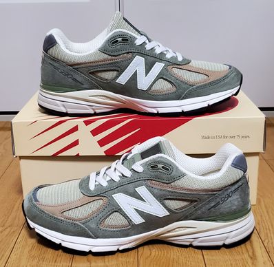 New Balance 990V4 "Olive"