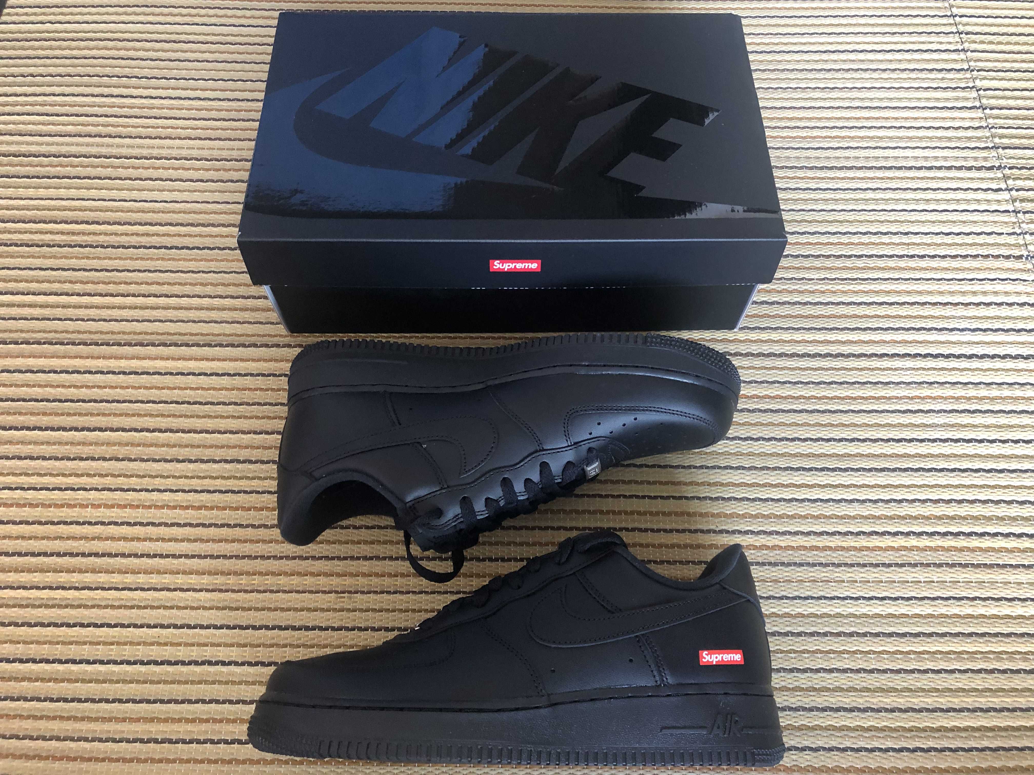 Supreme × Nike Air Force 1 Low "Black"