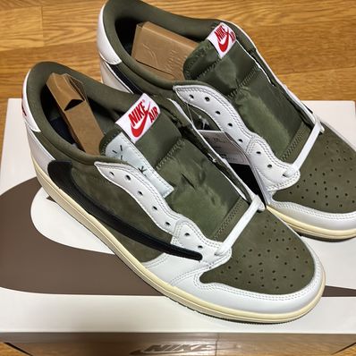 Travis Scott × Nike Air Jordan 1 Low OG SP "Reverse Olive"