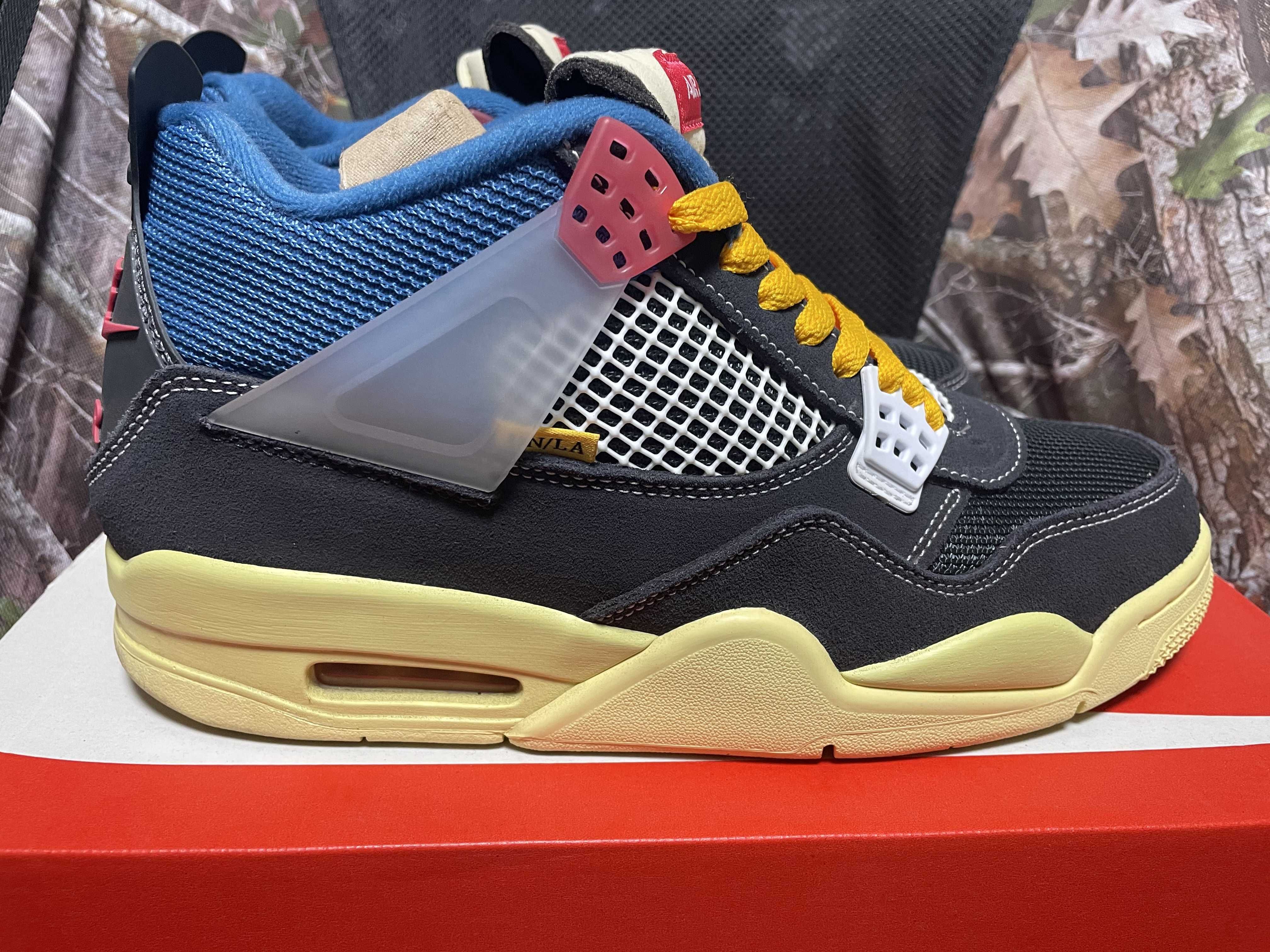 UNION × NIKE AIR JORDAN 4 "OFF NOIR"