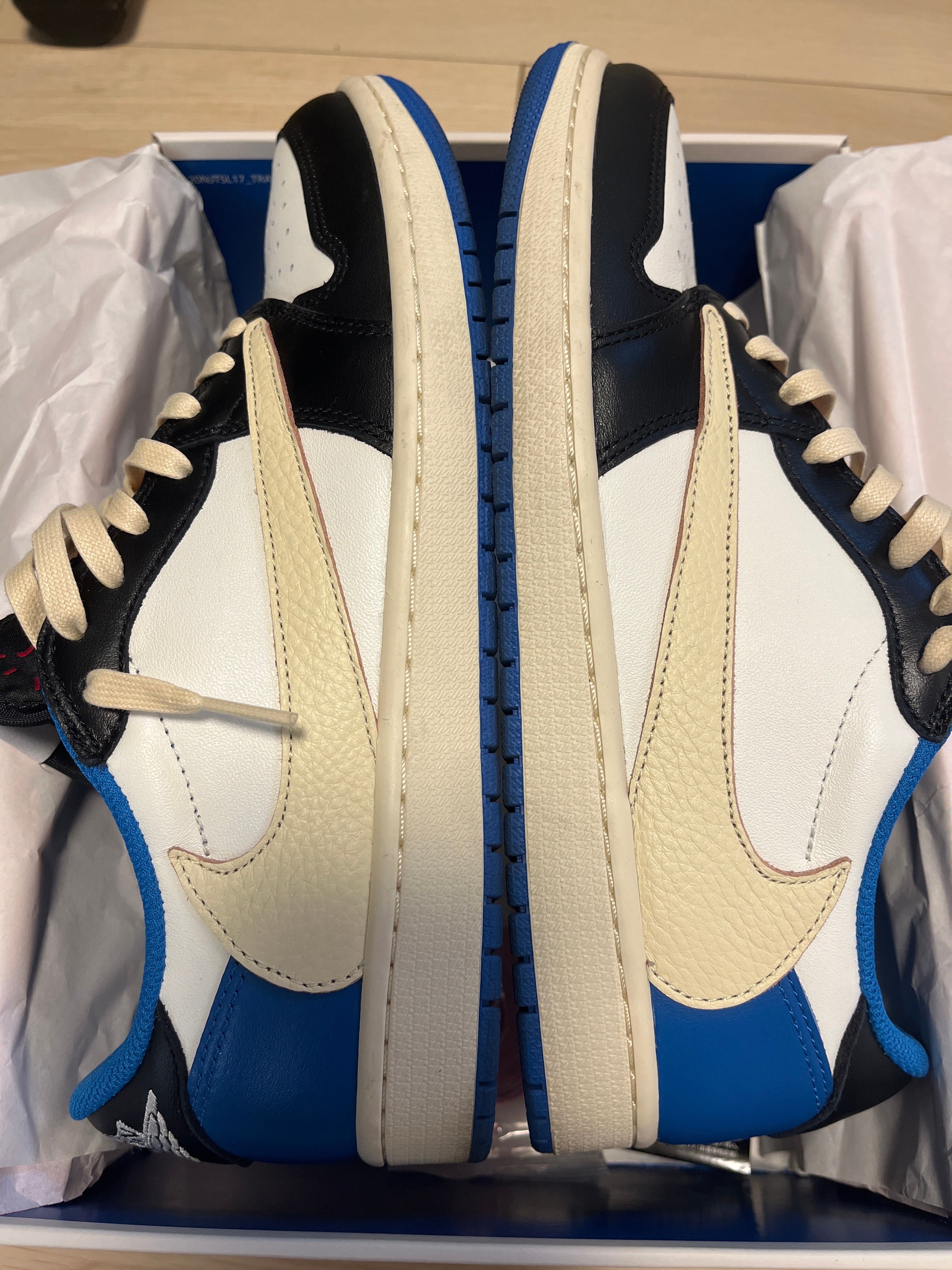 Travis Scott × fragment design × Nike Air Jordan 1 Low OG SP "Military Blue"