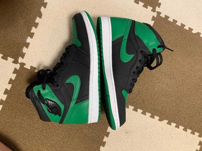Nike Air Jordan 1 Retro High OG "Black/Pine Green" (2020)