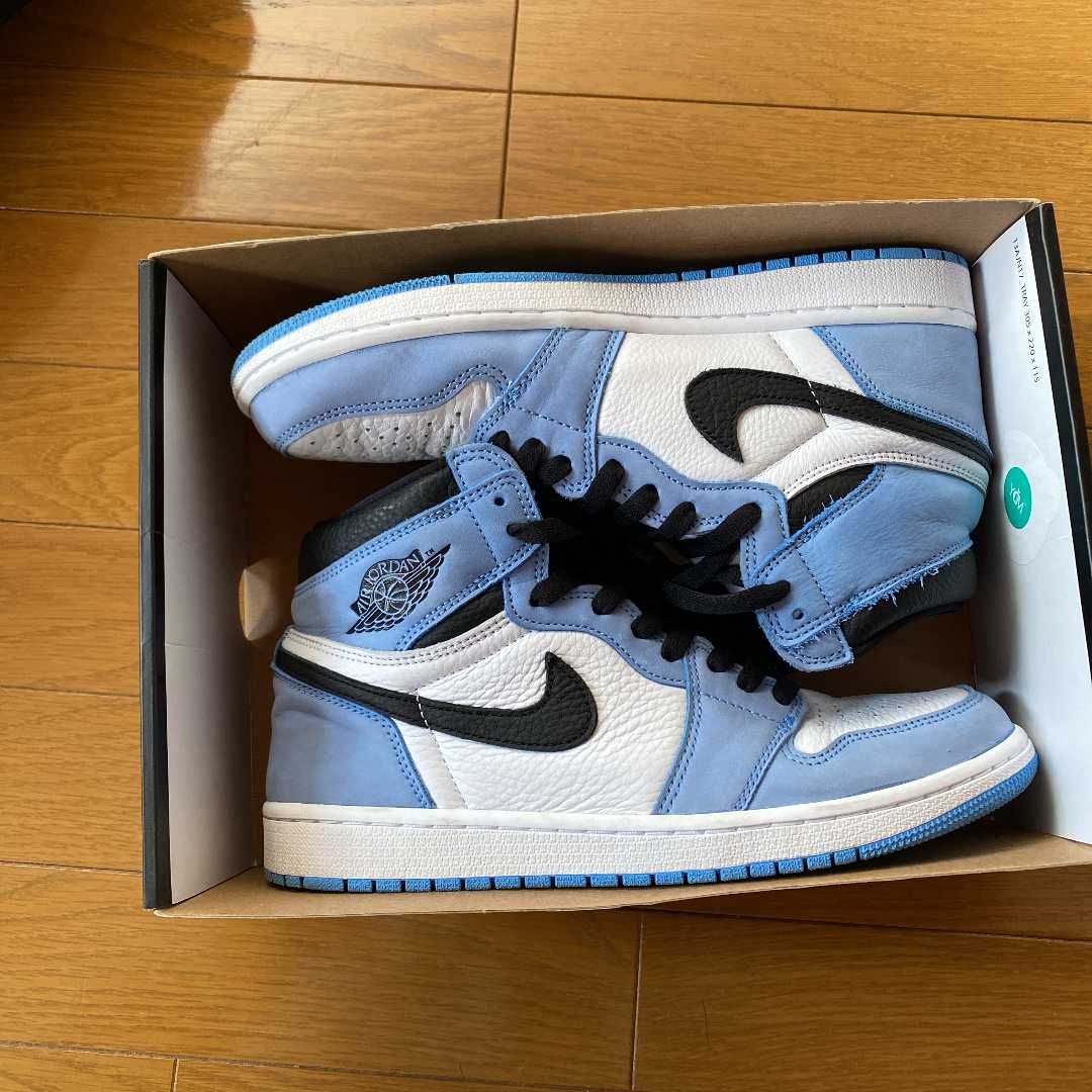 Nike Air Jordan 1 High OG "University Blue"