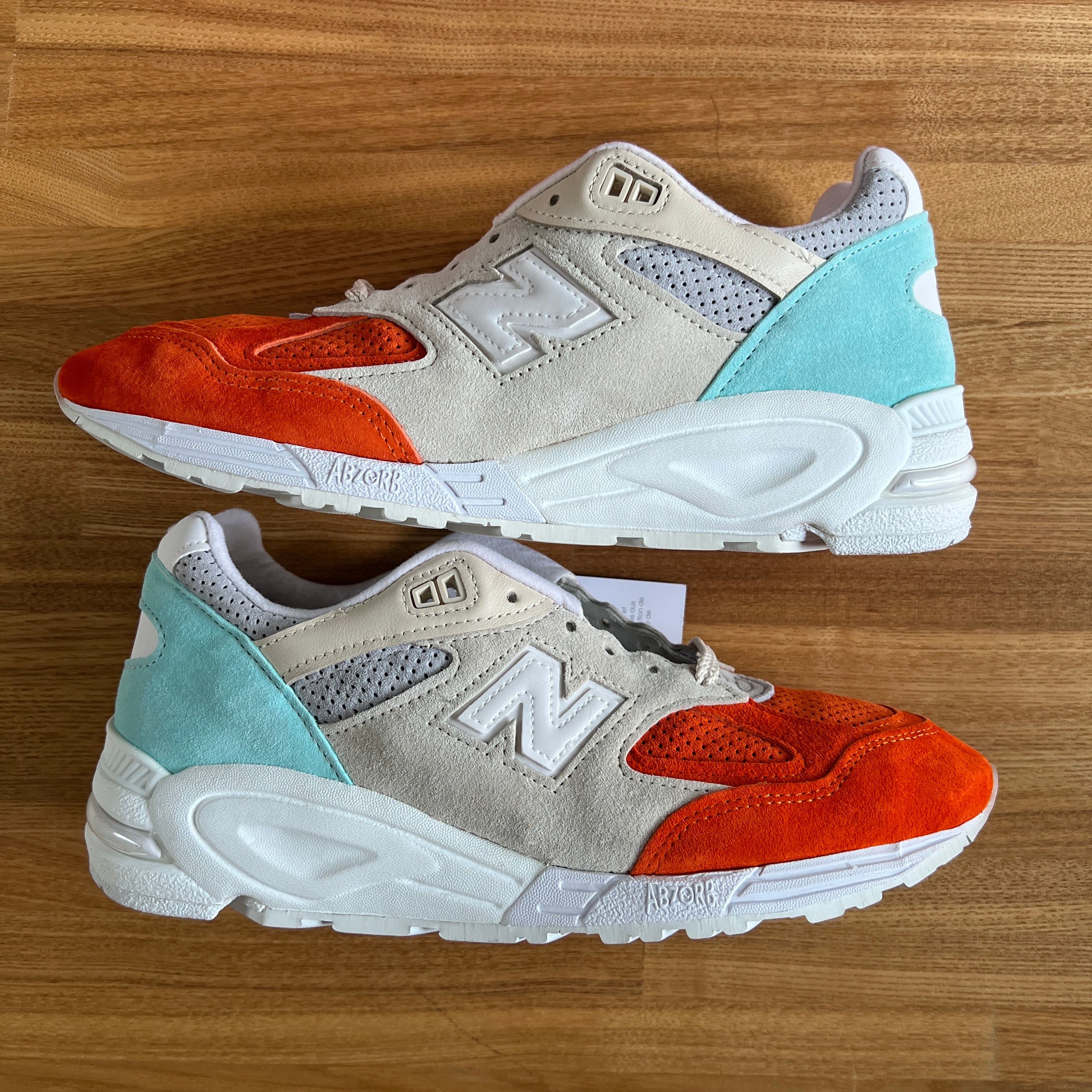 KITH × New Balance 990V2 "Cyclades"