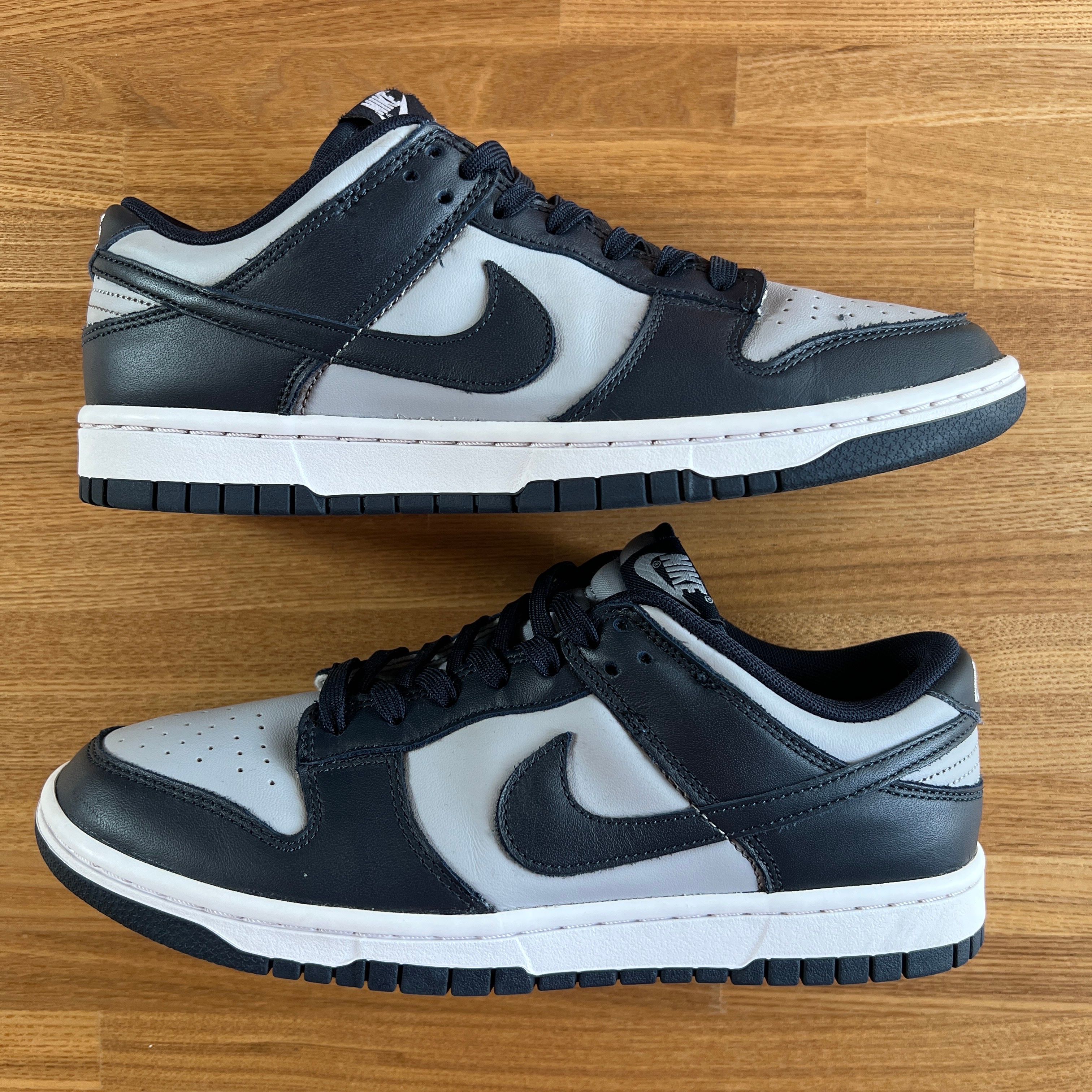 Nike Dunk Low "Championship Grey"