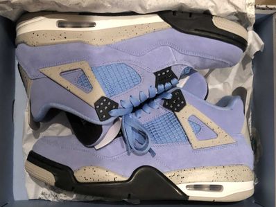Nike Air Jordan 4 "University Blue"