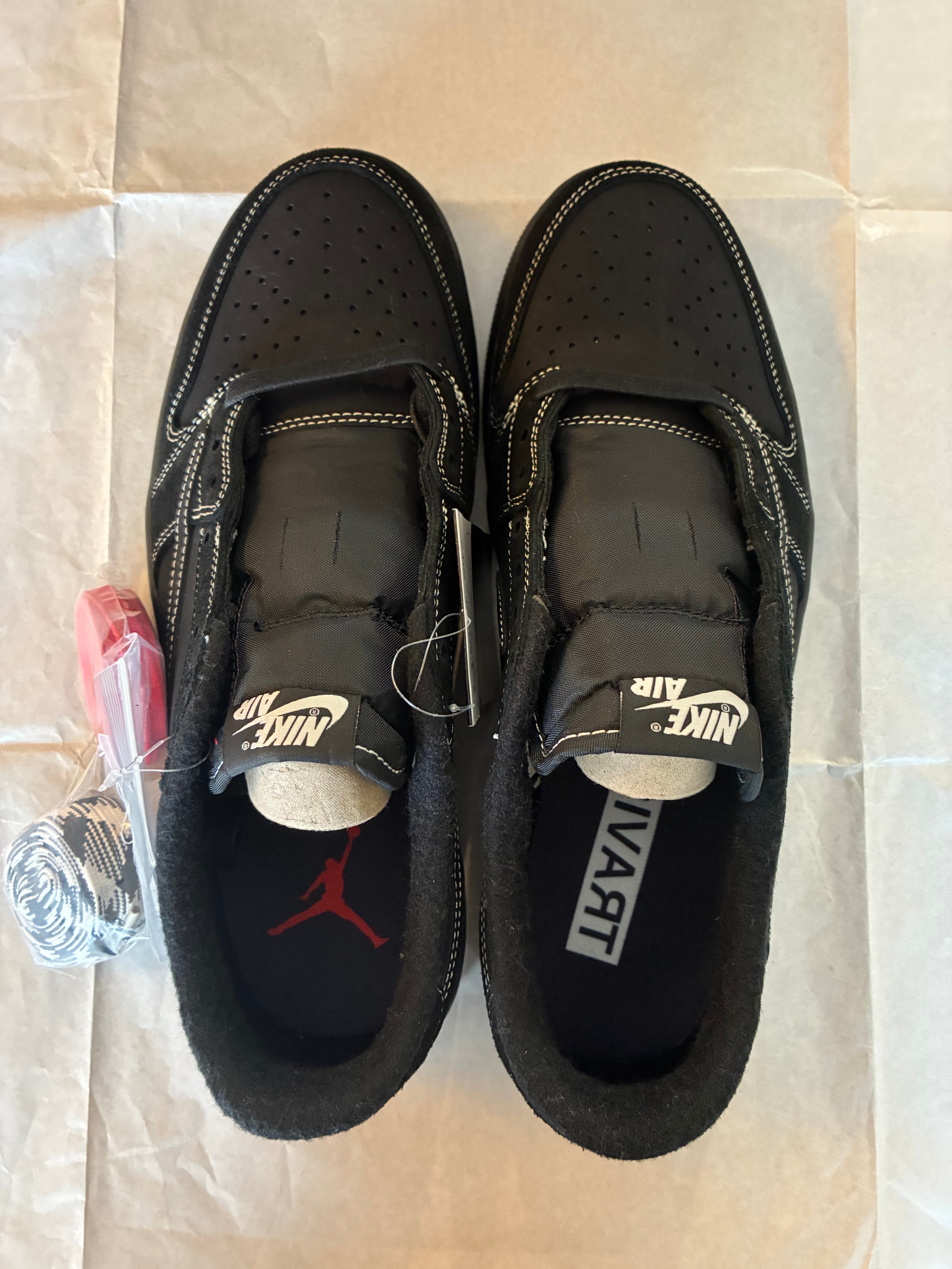 Travis Scott × Nike Air Jordan 1 Low OG SP "Black Phantom"