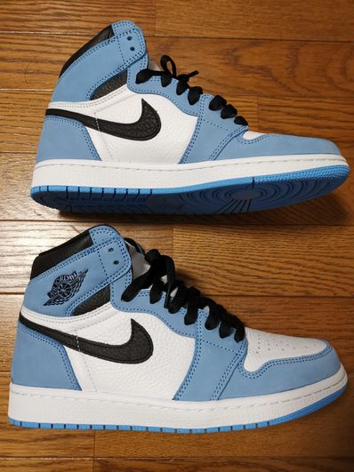 Nike Air Jordan 1 High OG "University Blue"