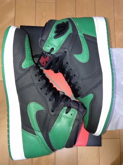 Nike Air Jordan 1 Retro High OG "Black/Pine Green" (2020)