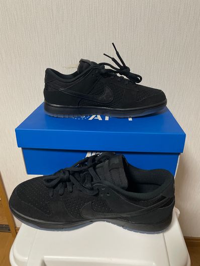 UNDEFEATED × Nike Dunk Low SP "5 ON IT"