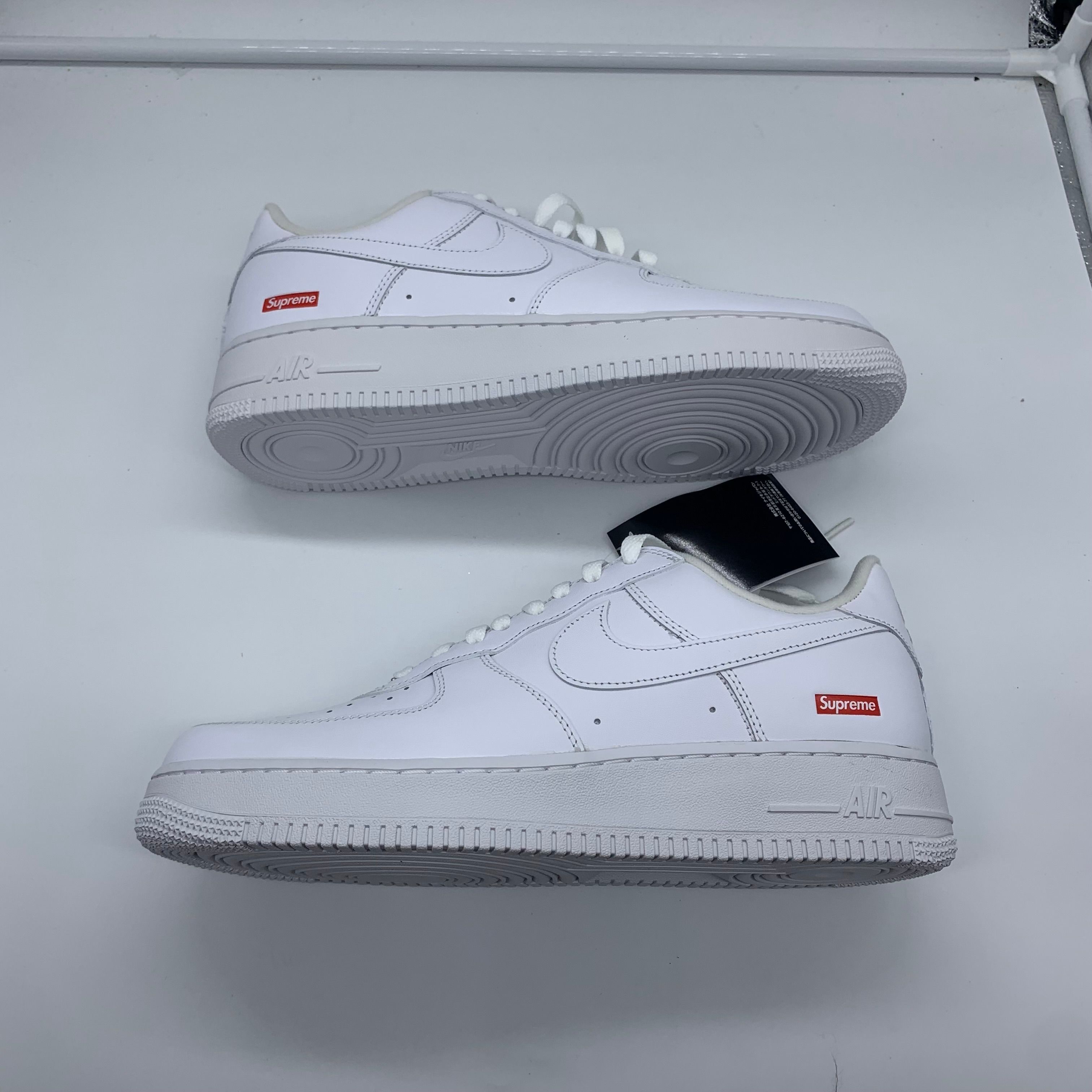 Supreme × Nike Air Force 1 Low "White"