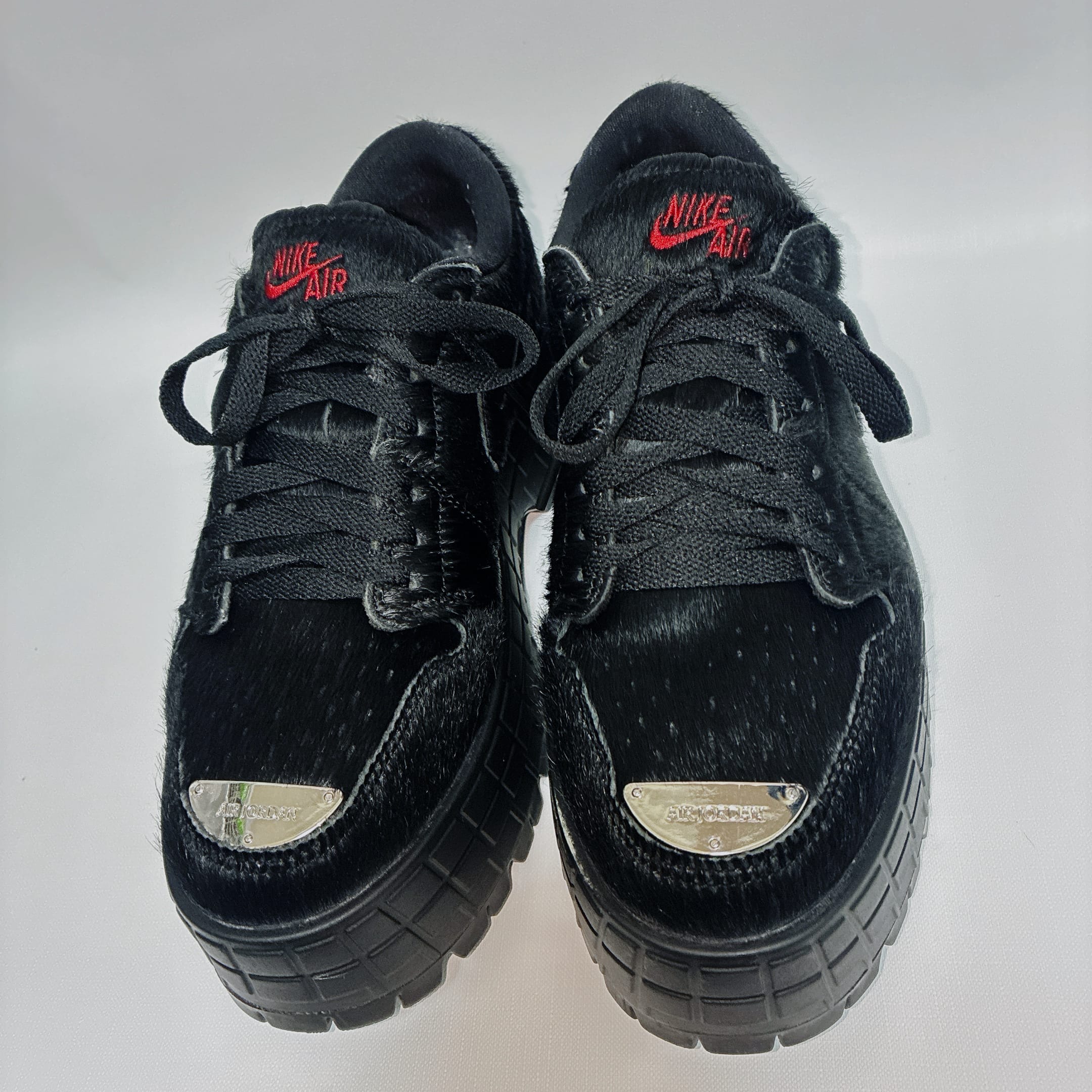 ナイキ ウィメンズ エアジョーダン1 ブルックリン ロー "ブラック"