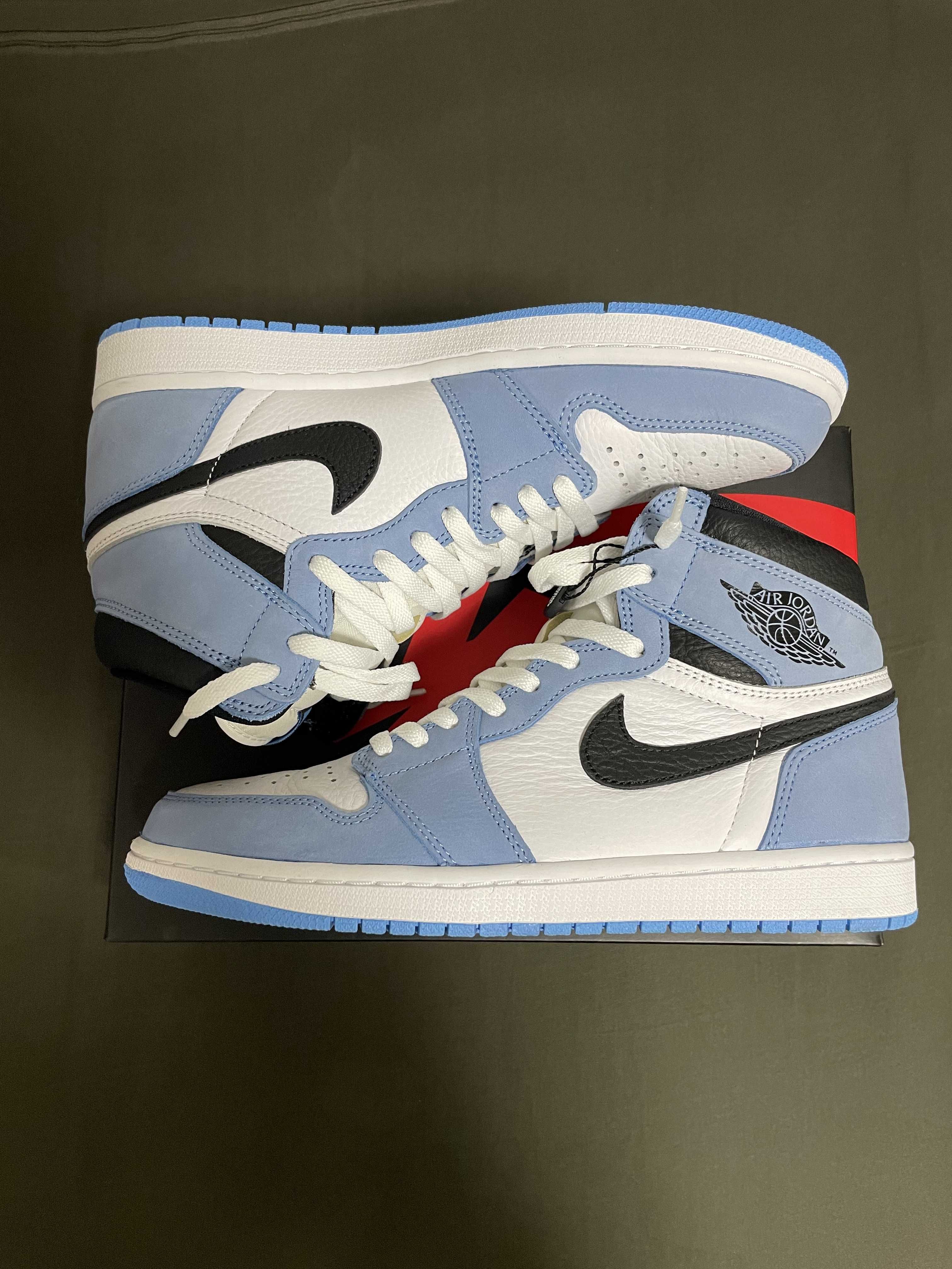Nike Air Jordan 1 High OG "University Blue"