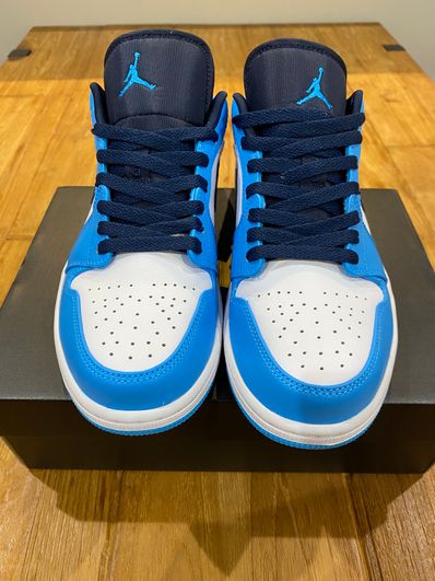 Nike Air Jordan 1 Low "University Blue"