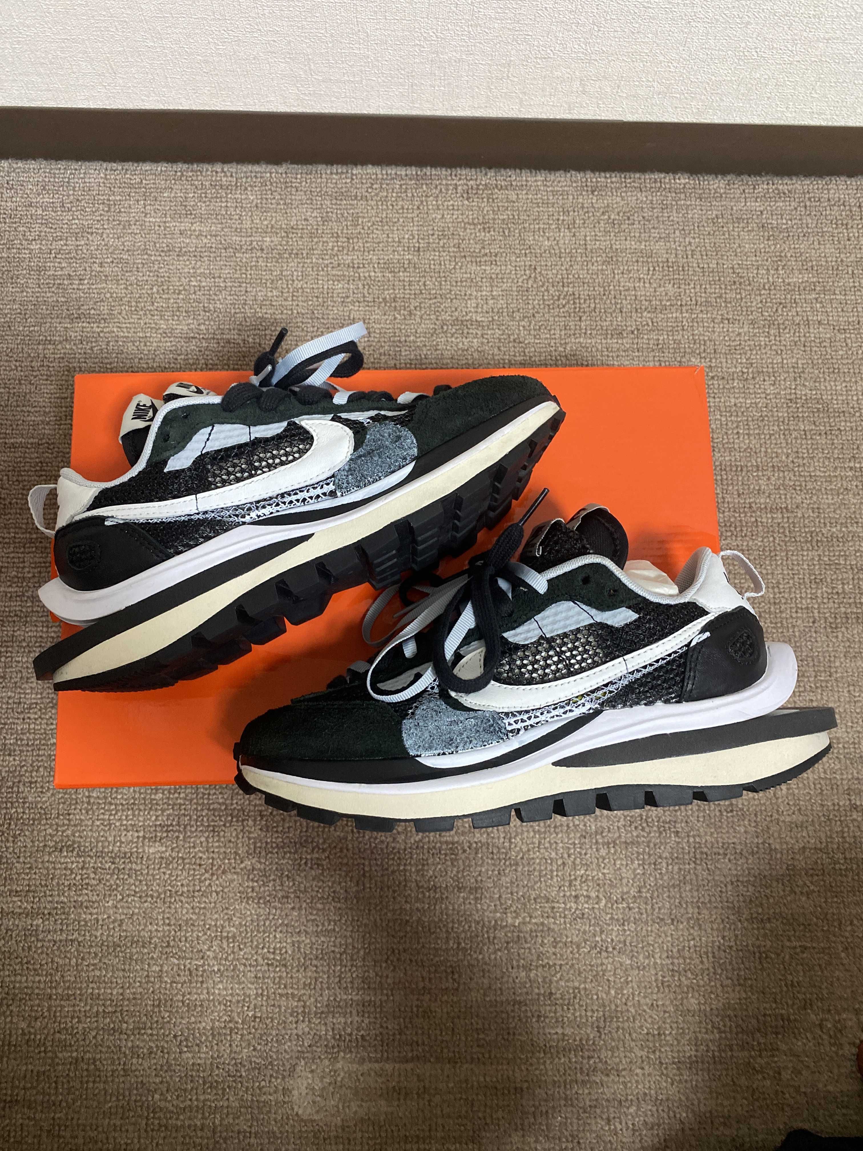 sacai × Nike Vapor Waffle "Black and White"