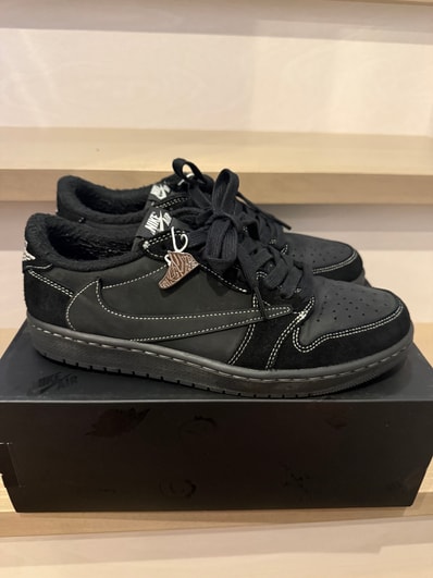 Travis Scott × Nike Air Jordan 1 Low OG SP "Black Phantom"