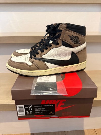 Travis Scott × Nike Air Jordan 1 Retro High OG TS SP "Sail/Dark Mocha"