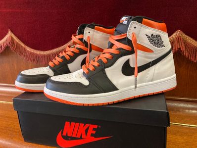 Nike Air Jordan 1 Retro High OG "Electro Orange"