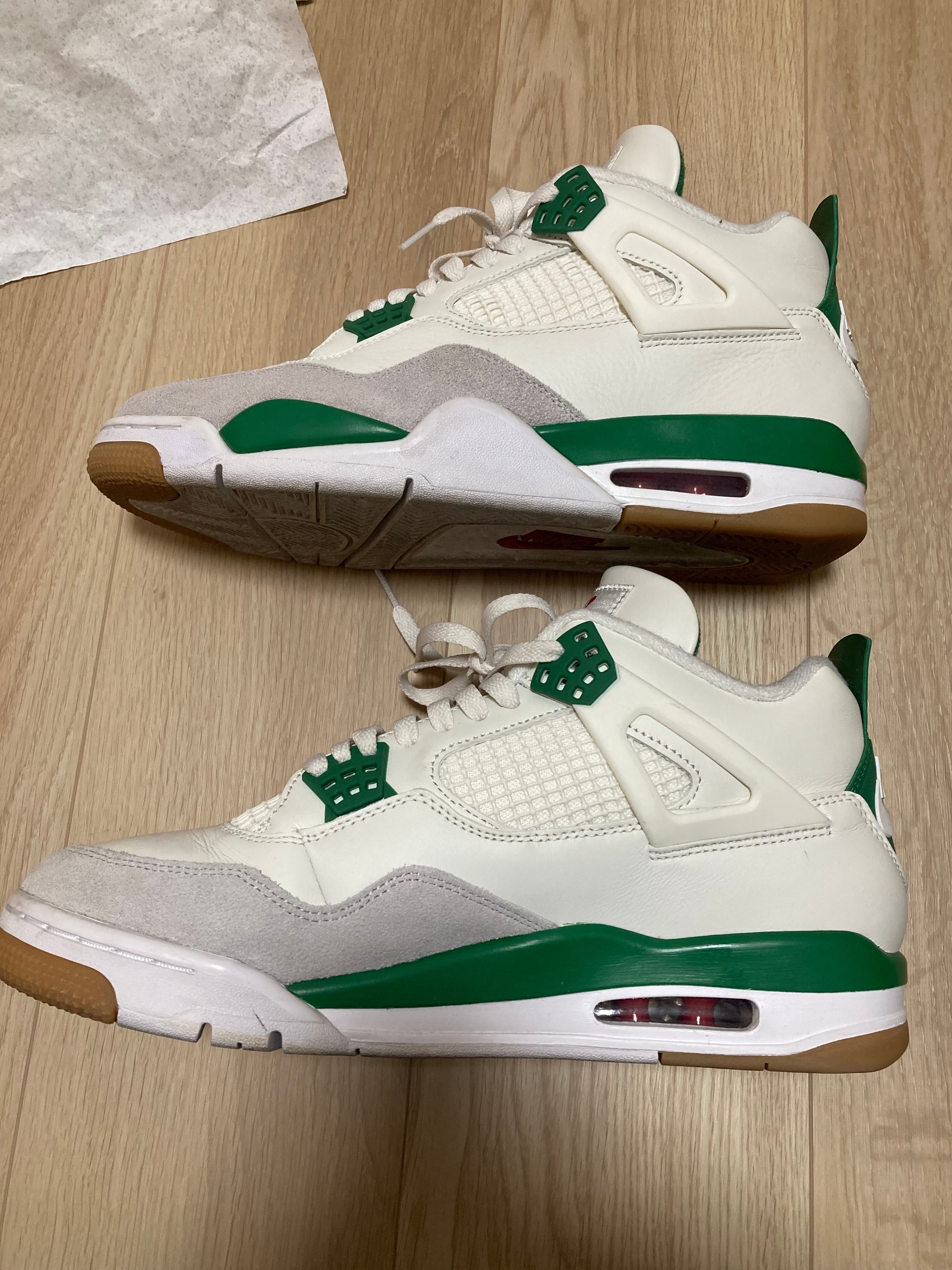 Nike SB × Air Jordan 4 Retro SP "Pine Green"