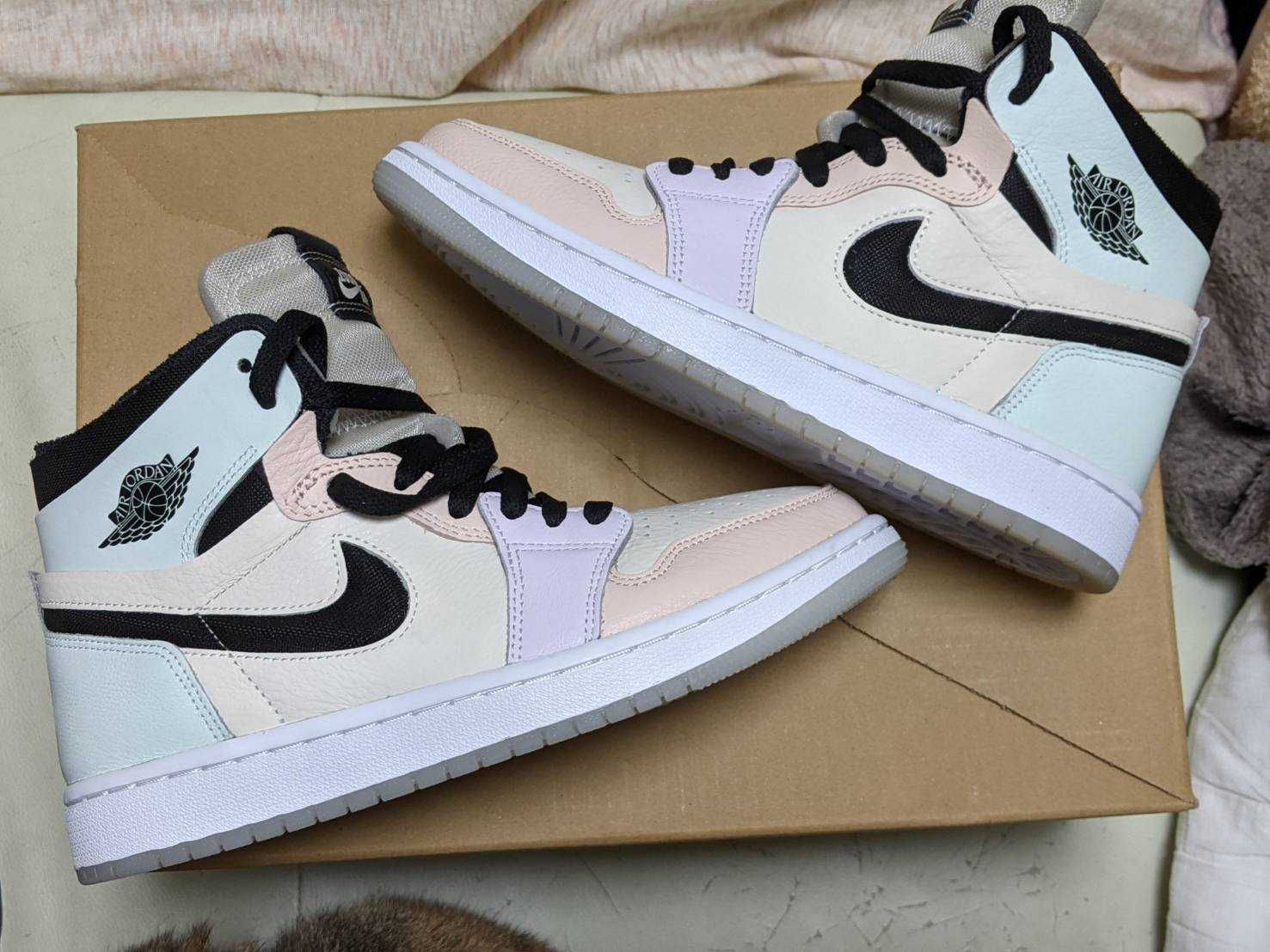 Nike Women's Air Jordan 1 High Zoom Air Comfort "Easter"