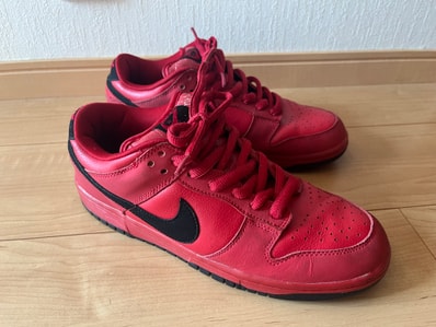 NIKE SB DUNK LOW "PURE BLOOD"