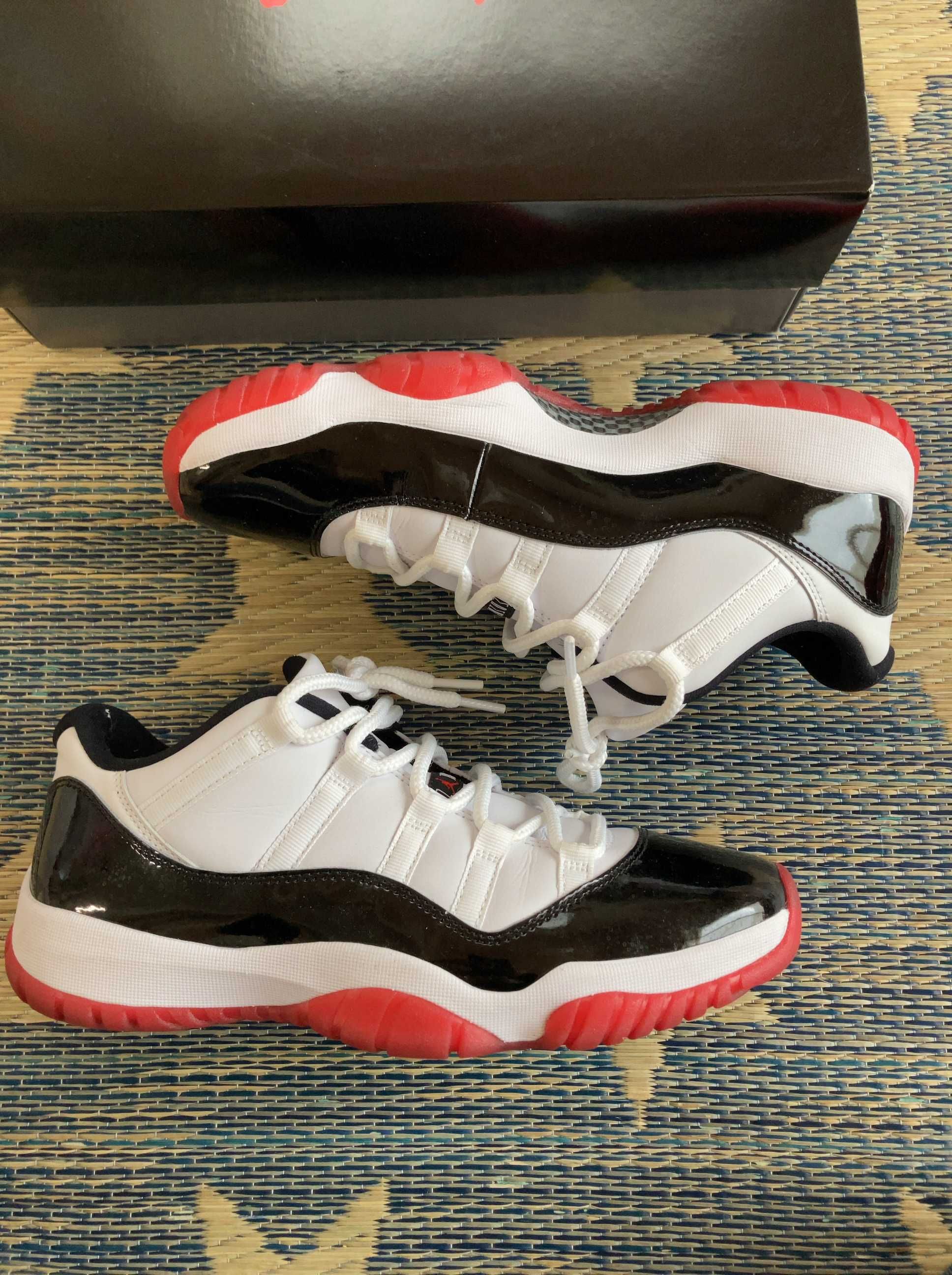 Nike Air Jordan 11 Low "Gym Red"