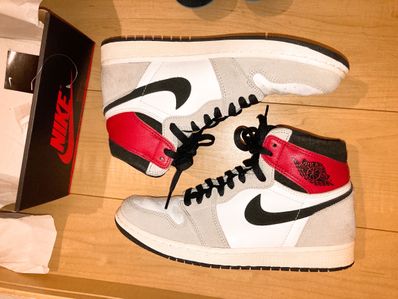 Nike Air Jordan 1 High OG "White/Black/Light Smoke Grey"