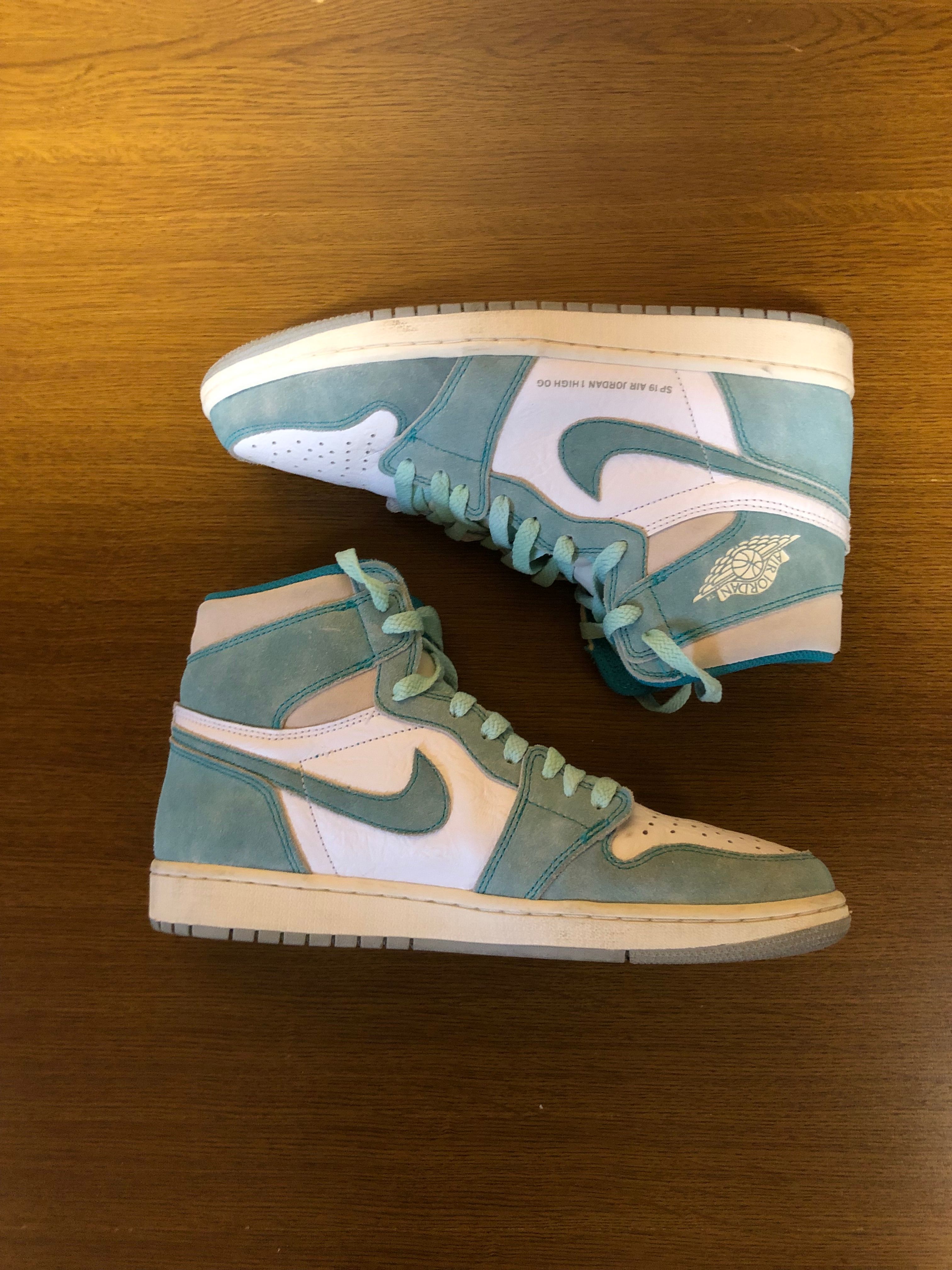 Nike Air Jordan 1 Retro High OG "Turbo Green"